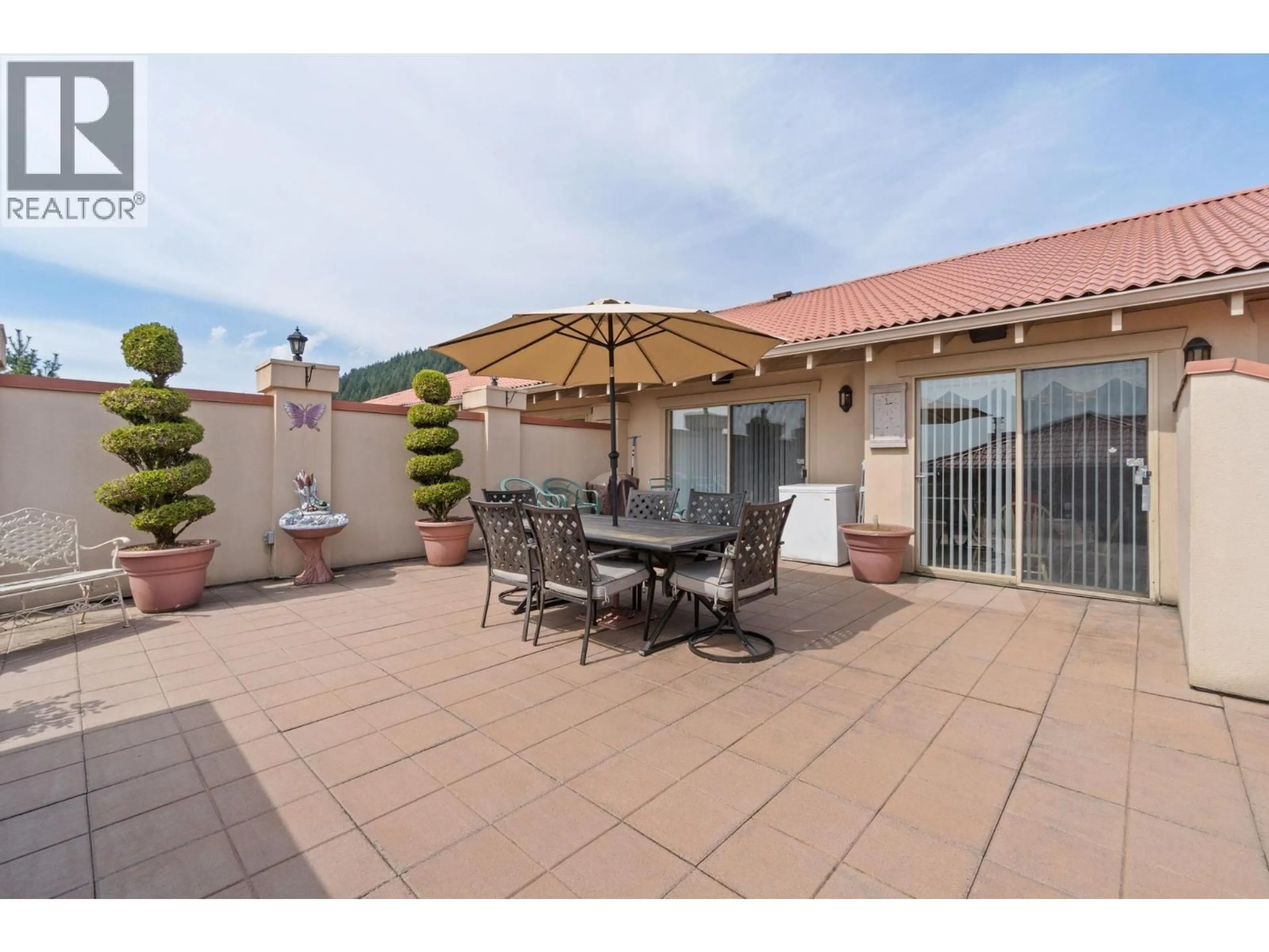 Patio, mountain view for 302 - 3176 PLATEAU BOULEVARD, Coquitlam British Columbia V3E3J2