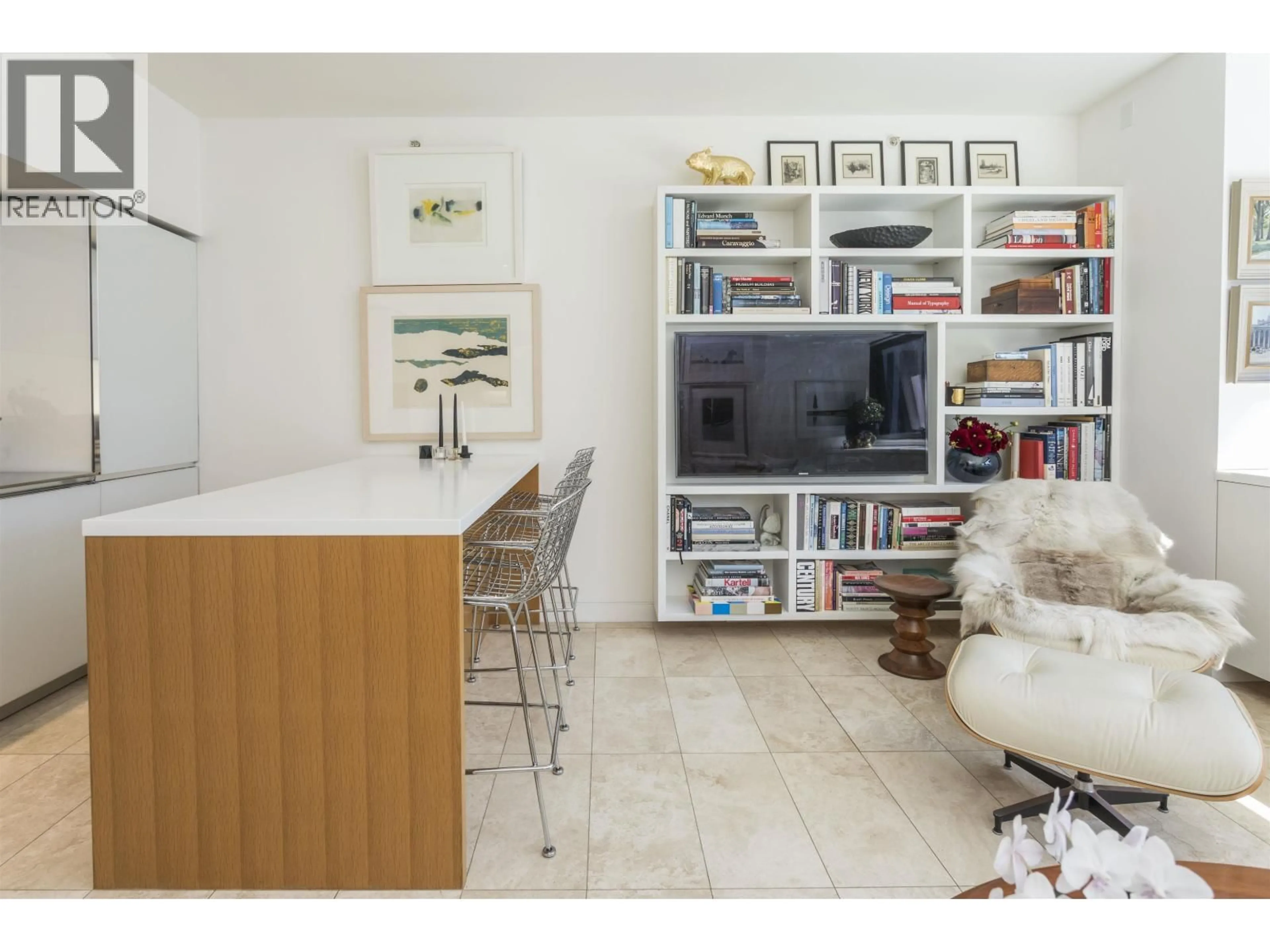 Open concept kitchen, ceramic/tile floor for 1906 - 838 HASTINGS STREET, Vancouver British Columbia V6C0A6