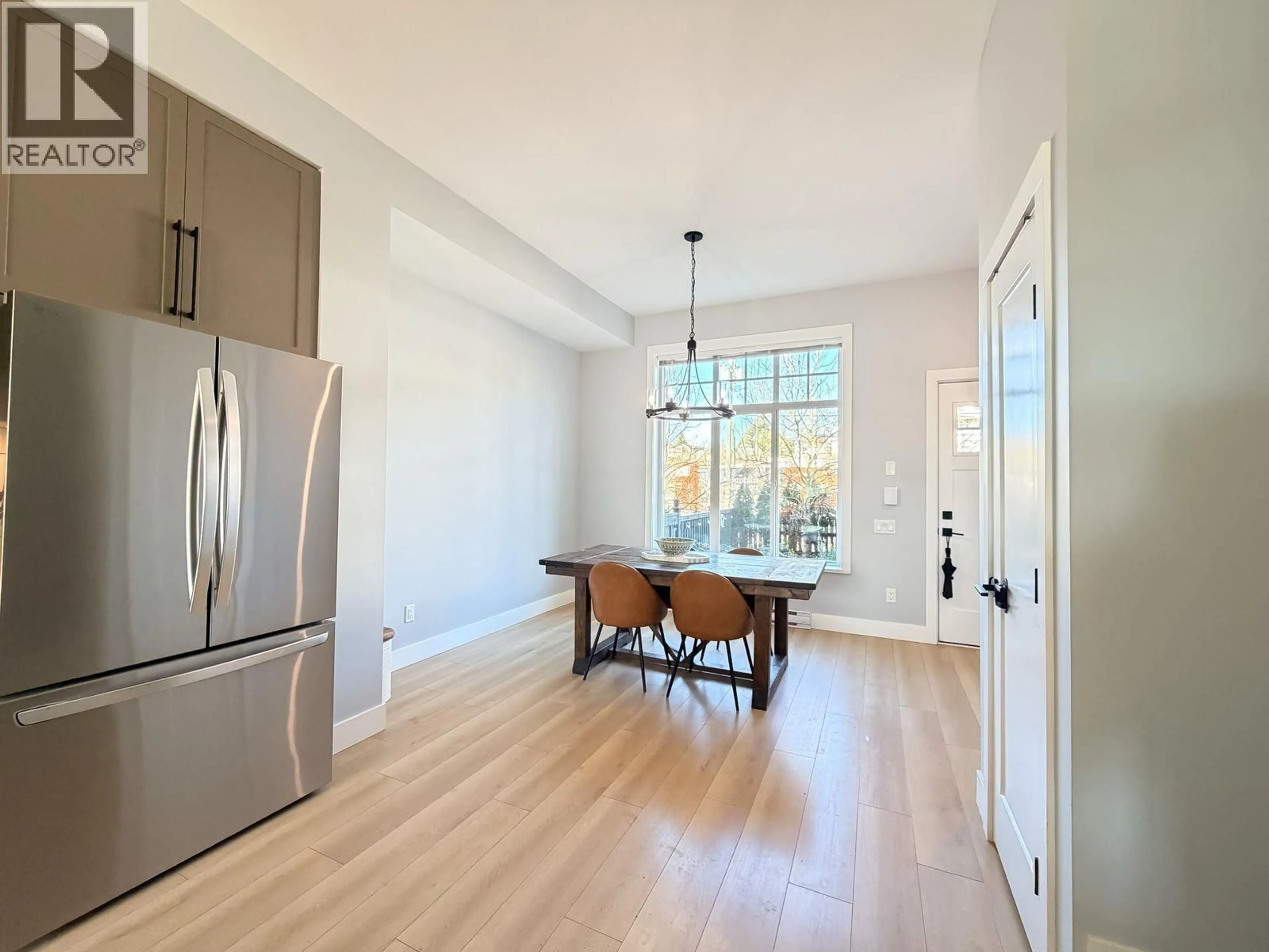 Open concept kitchen, unknown for 43 - 3552 VICTORIA DRIVE, Coquitlam British Columbia V3C3V4