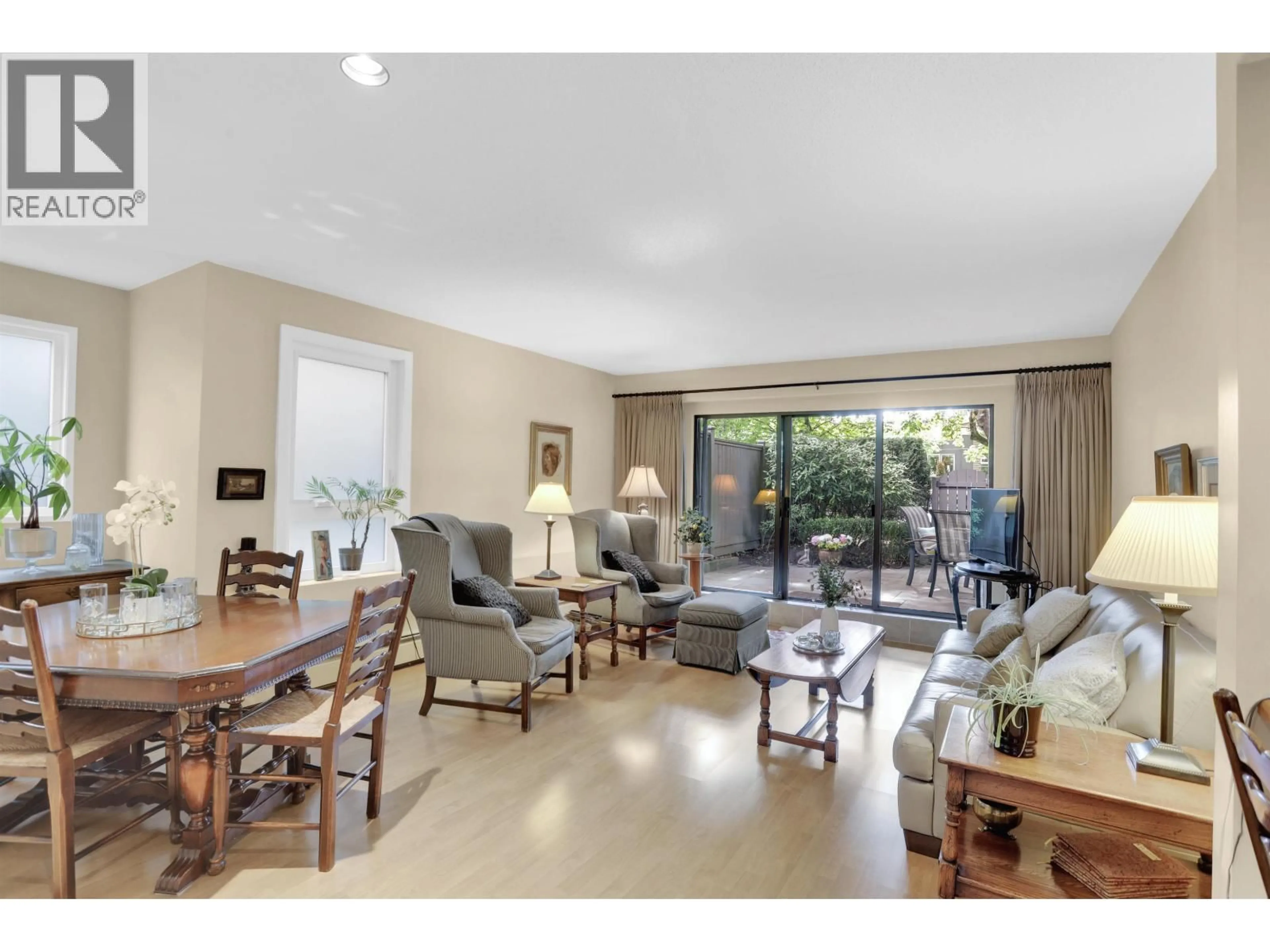 Living room with furniture, unknown for 104 - 1424 WALNUT STREET, Vancouver British Columbia V6J3R3