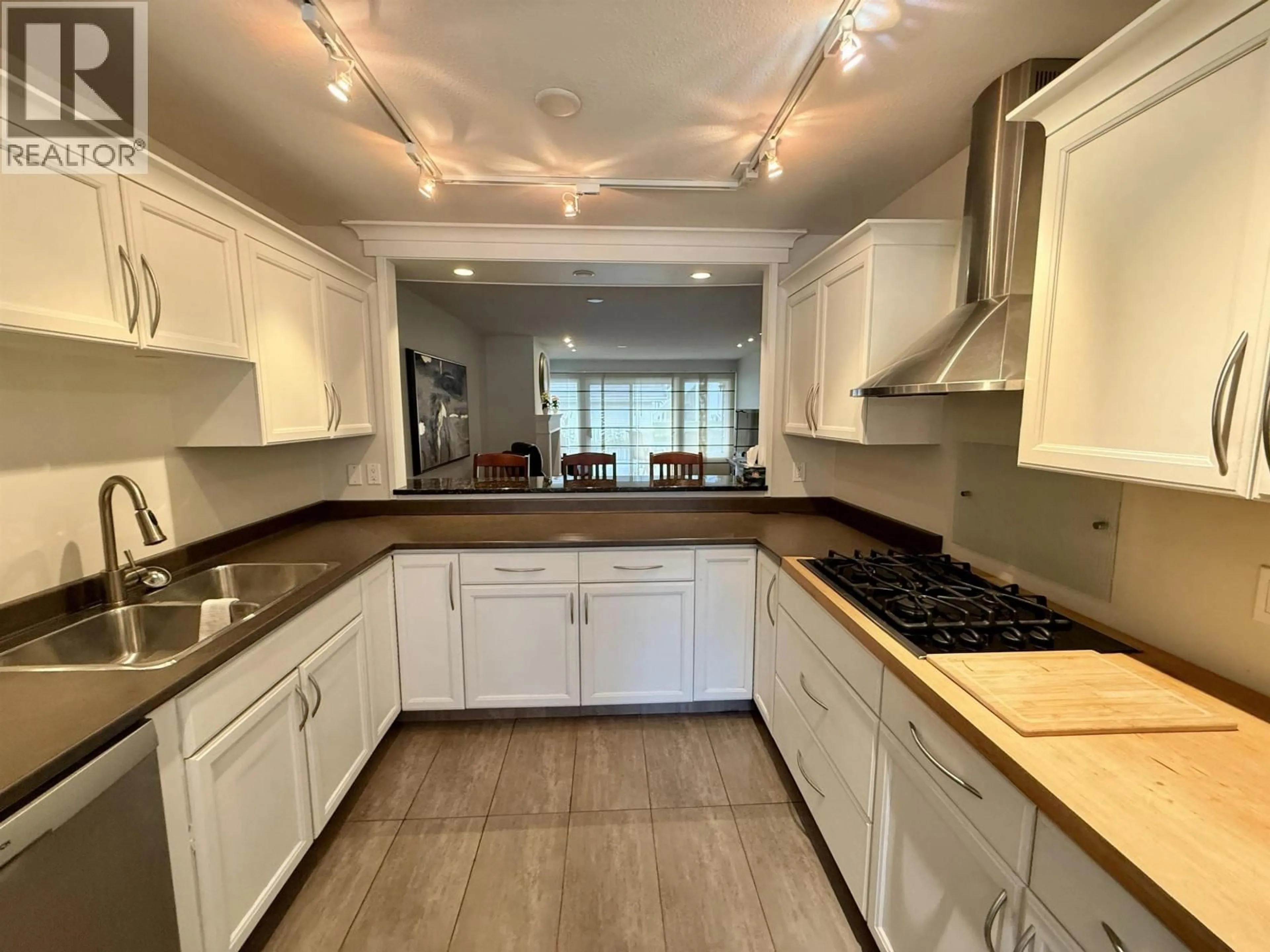 Open concept kitchen, unknown for 110 - 801 PRESTON ROAD, Prince George British Columbia V2K4S5