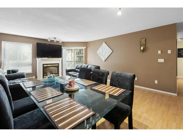 305 - 31831 PEARDONVILLE ROAD, Abbotsford 3