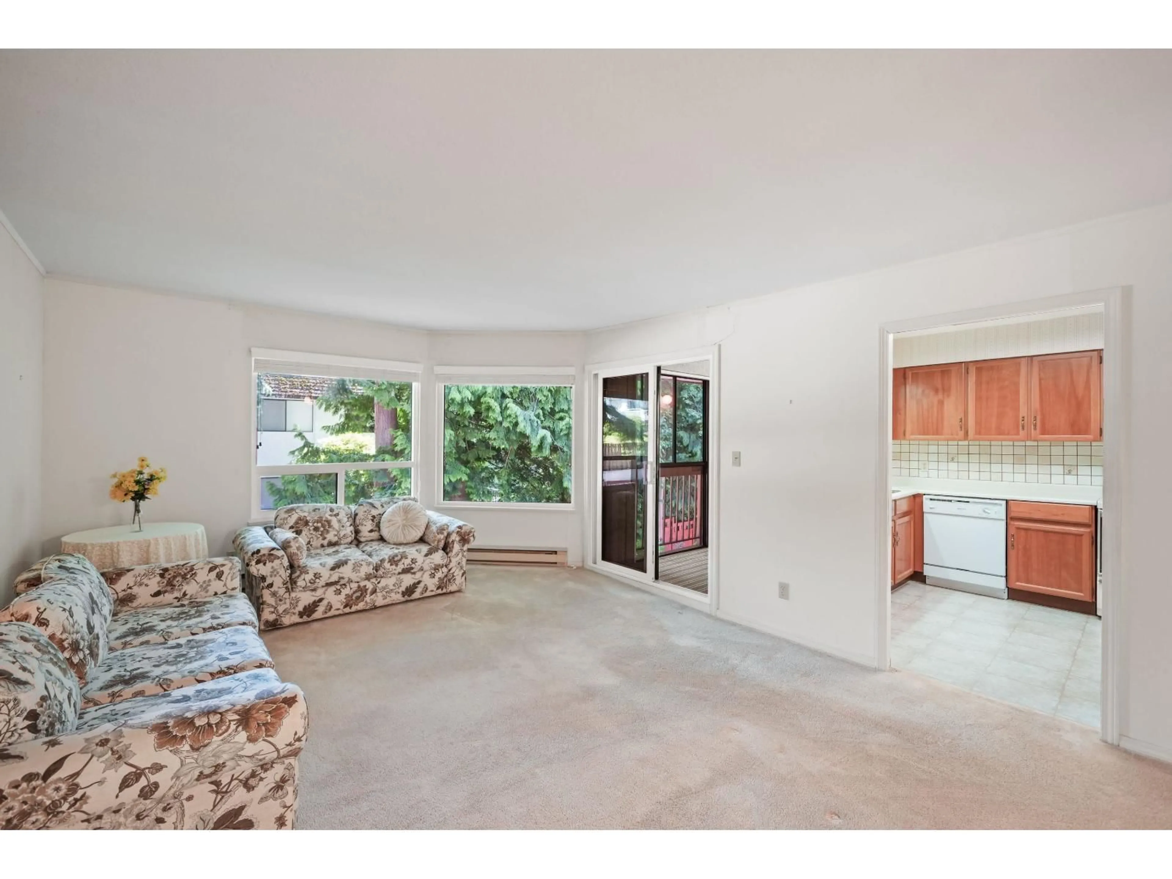 Unknown for 405 - 1350 VIDAL STREET, White Rock British Columbia V4B5G6