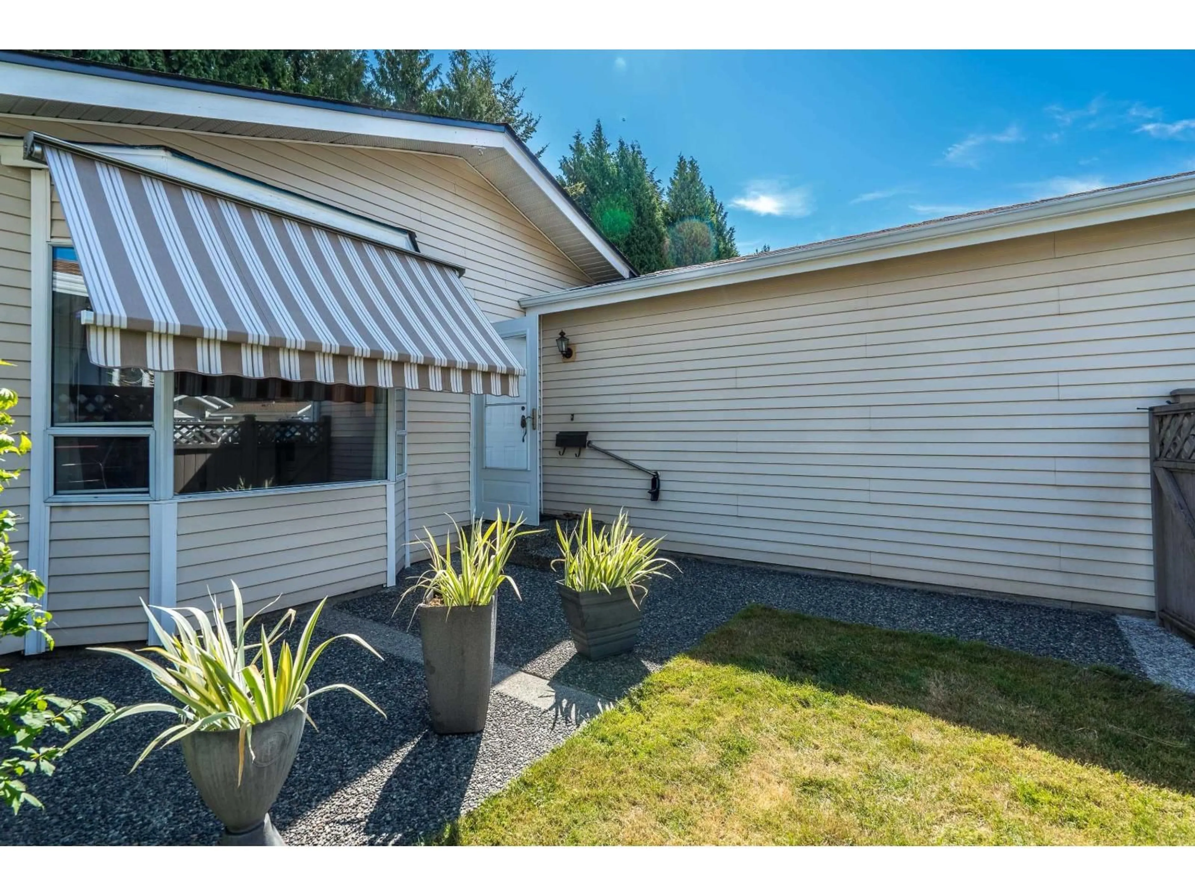 Unknown for 56 - 1400 164 STREET, Surrey British Columbia V4A8V7