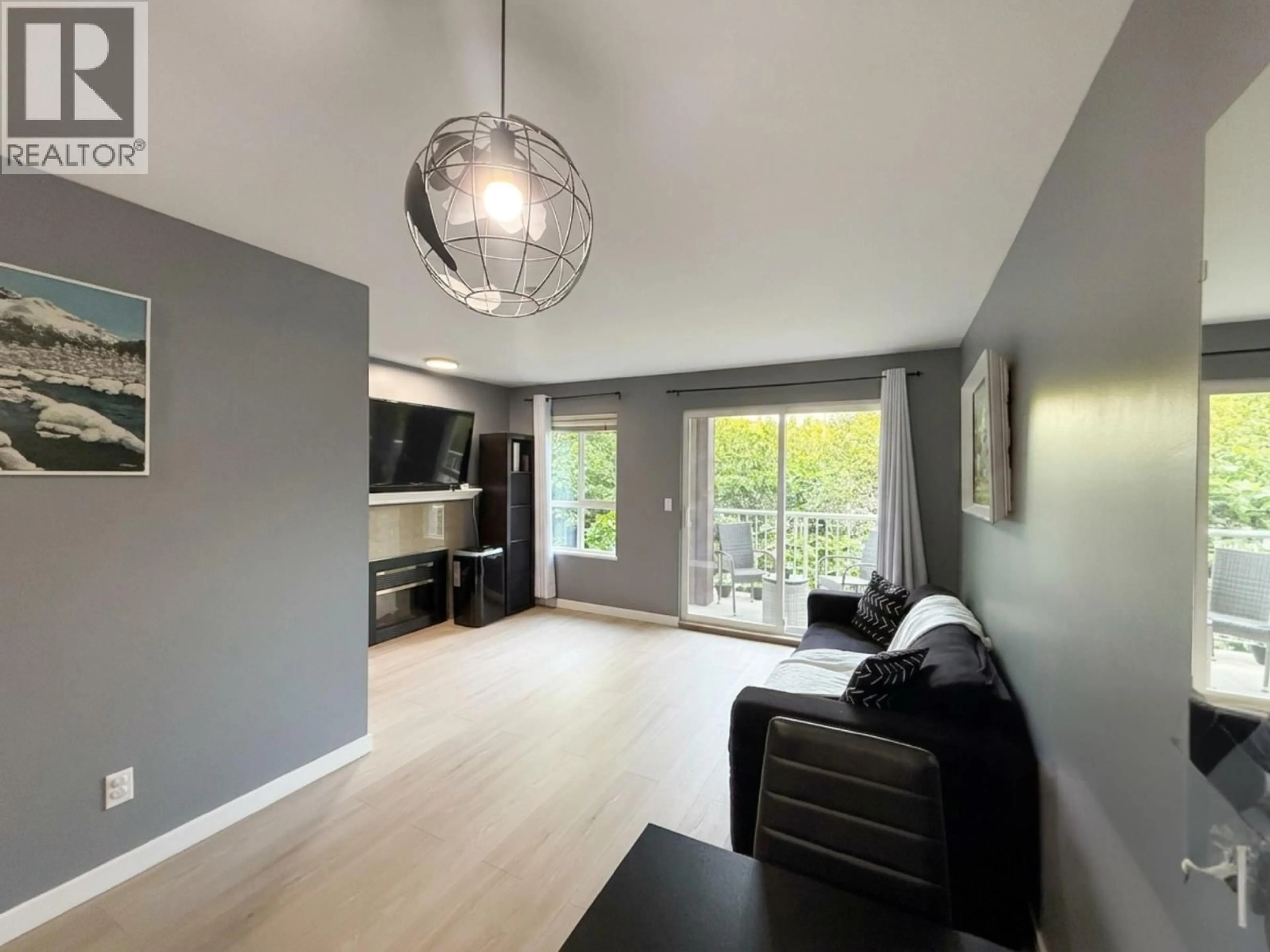 A pic of a room for 208 - 5355 BOUNDARY ROAD, Vancouver British Columbia V5R6G2