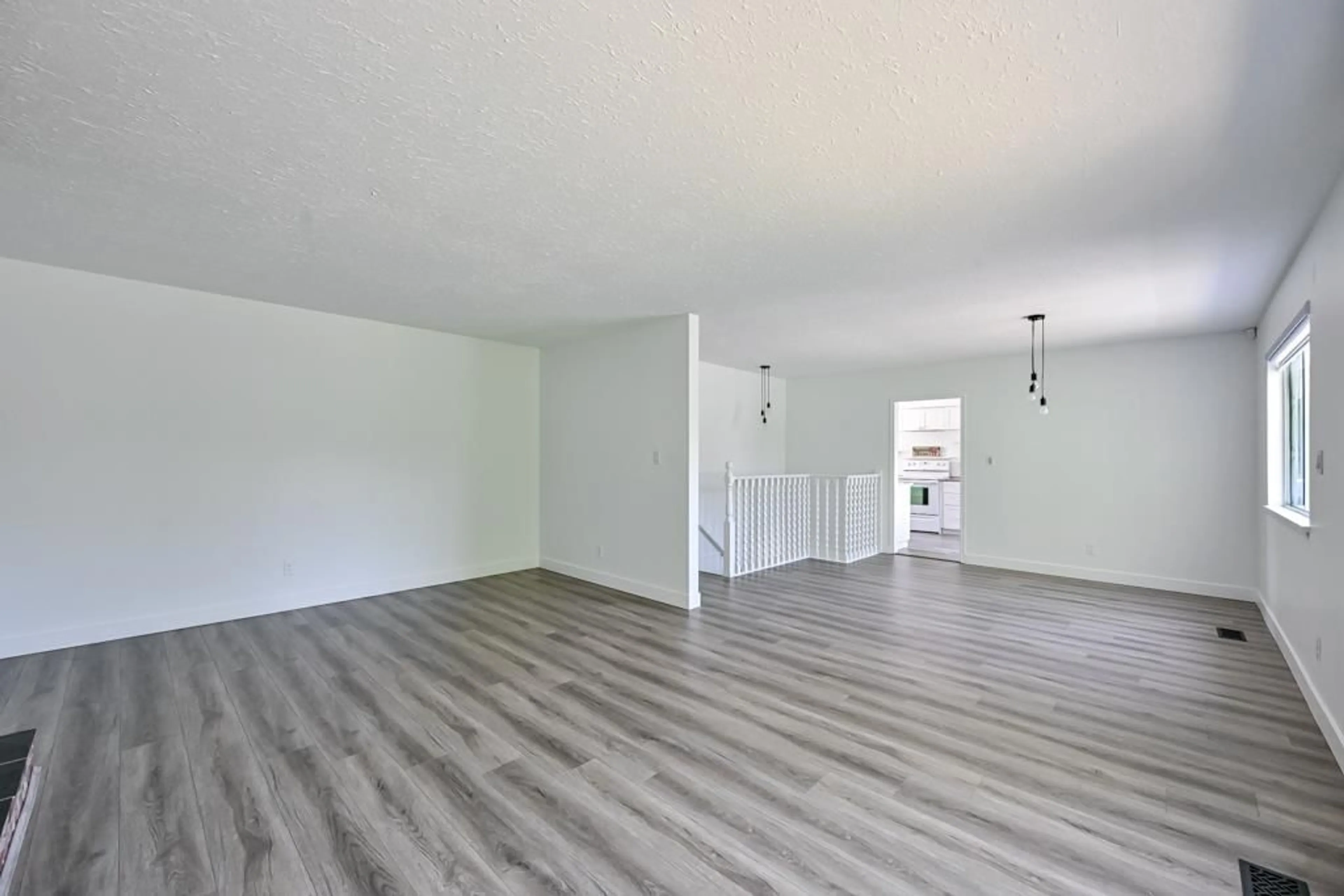A pic of a room for 34580 MERLIN DRIVE, Abbotsford British Columbia V2S5L1