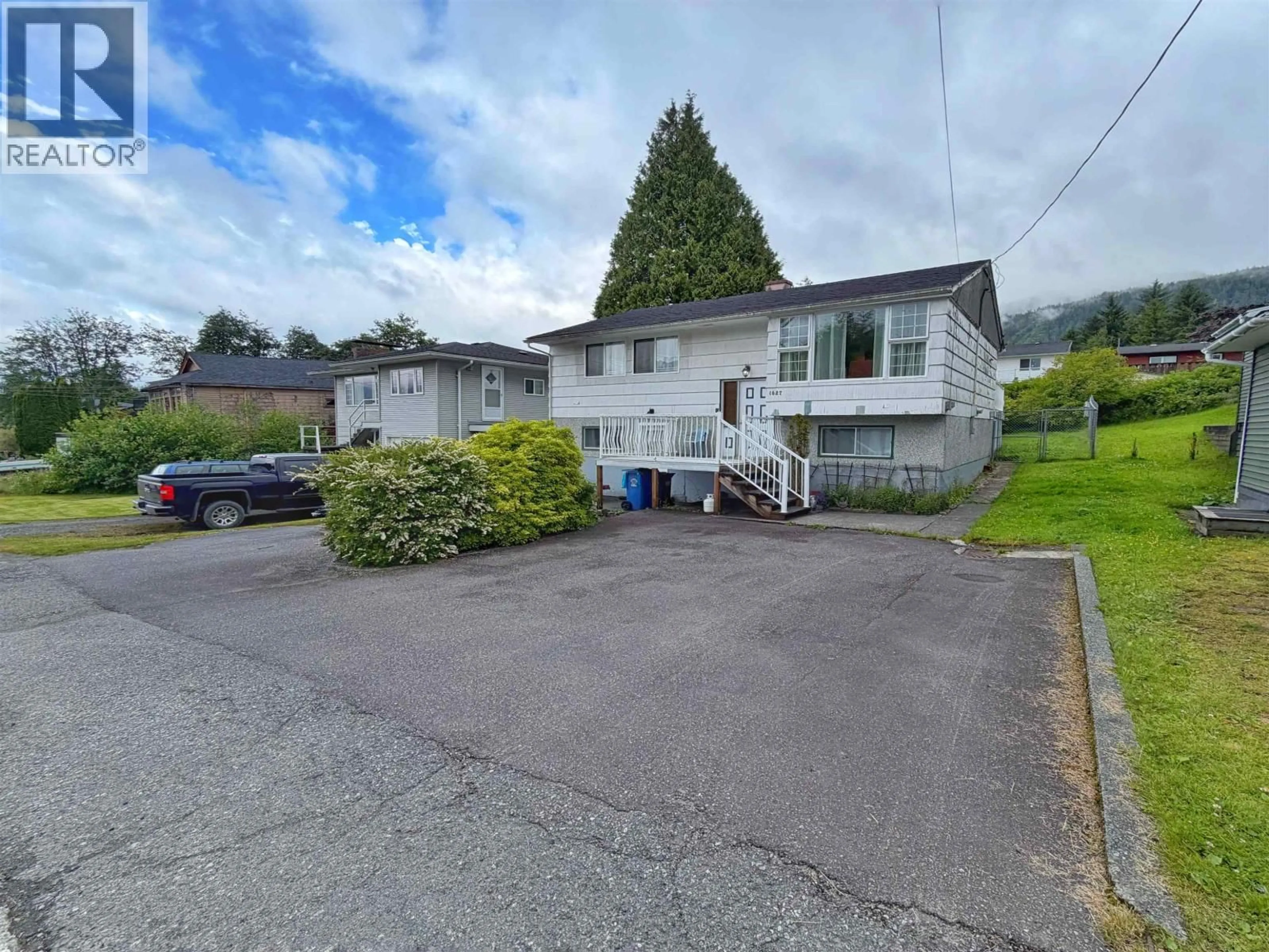 A pic from outside/outdoor area/front of a property/back of a property/a pic from drone, street for 1627 ATLIN AVENUE, Prince Rupert British Columbia V8J1E4