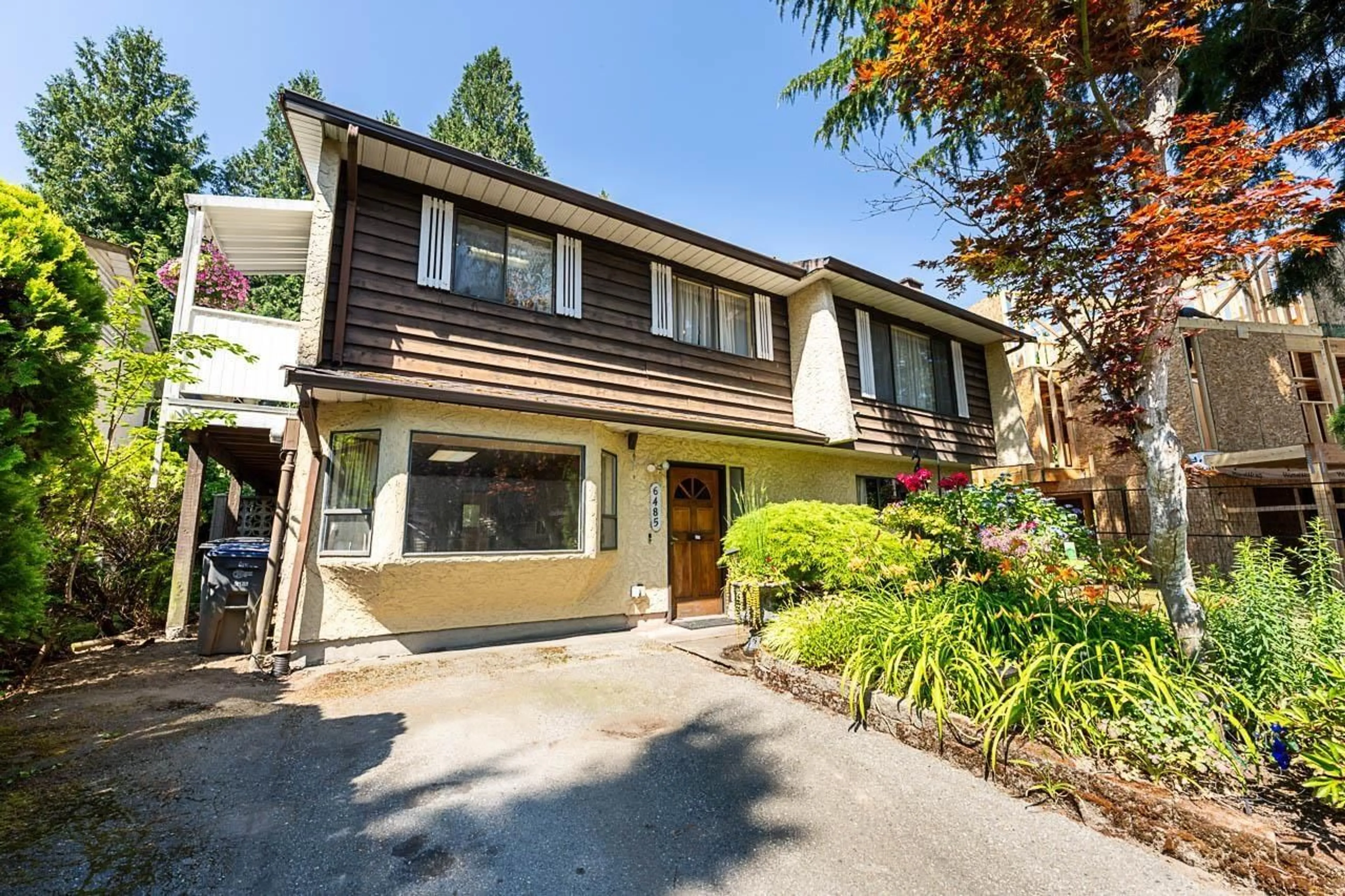 Unknown for 6485 133A STREET, Surrey British Columbia V3W7E2