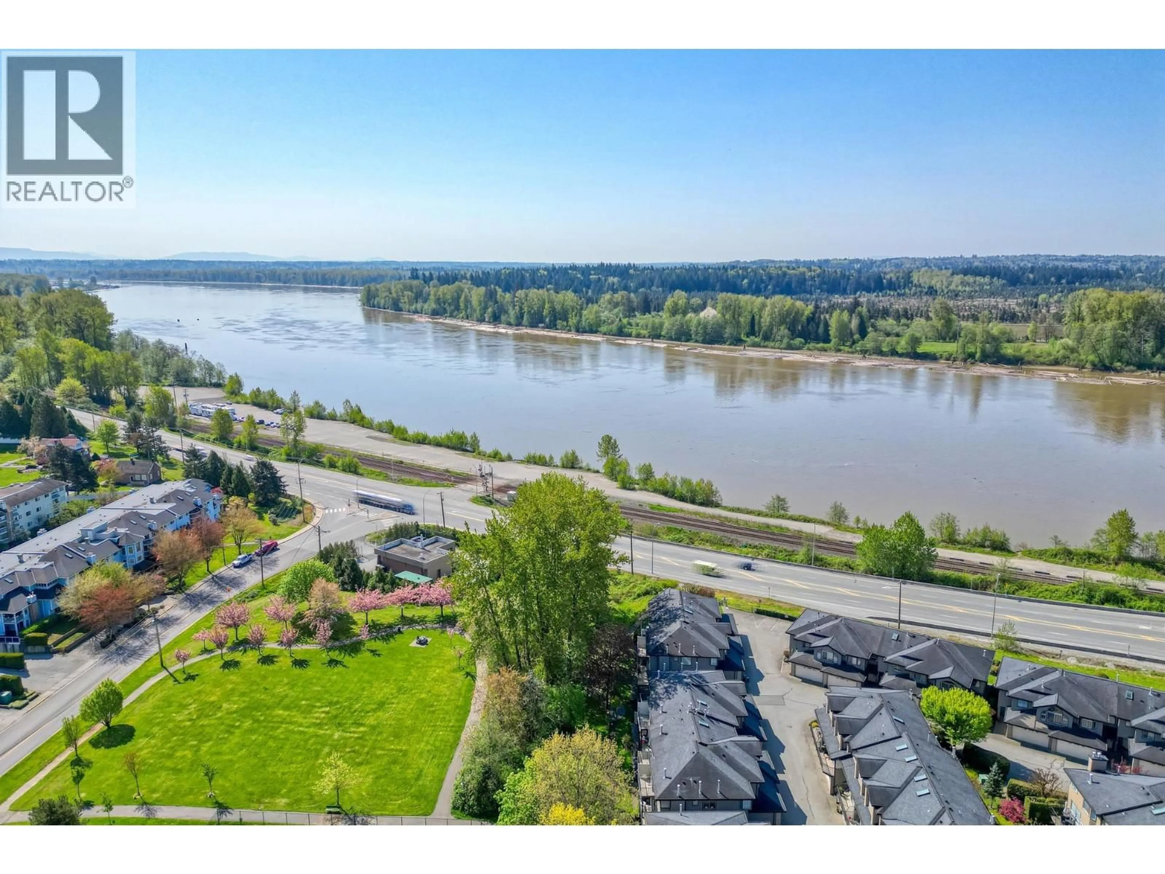 A pic from outside/outdoor area/front of a property/back of a property/a pic from drone, water/lake/river/ocean view for 204 - 11595 FRASER STREET, Maple Ridge British Columbia V2X0X7