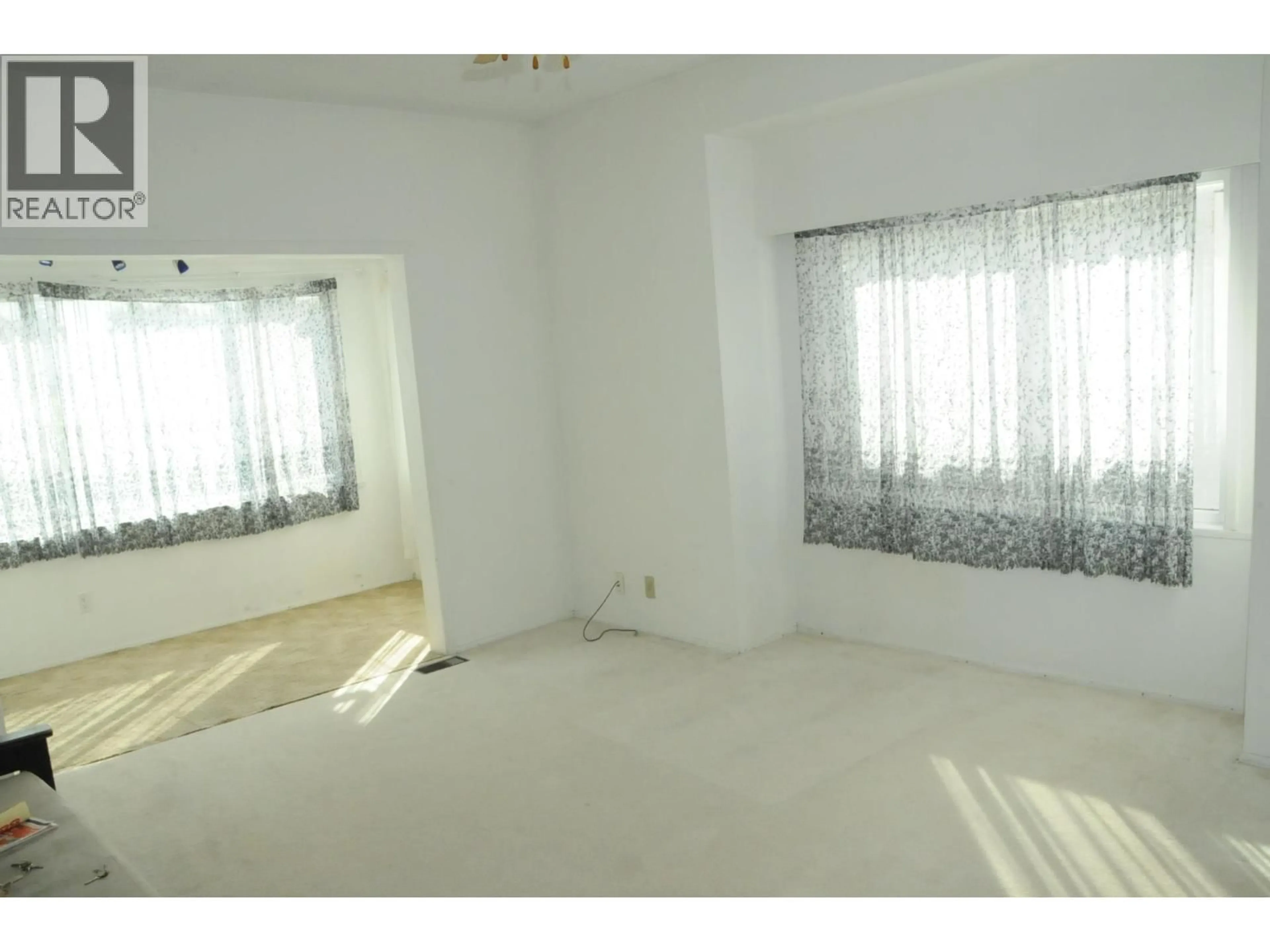 A pic of a room for 7697 HILDA STREET, Burnaby British Columbia V3N3H6