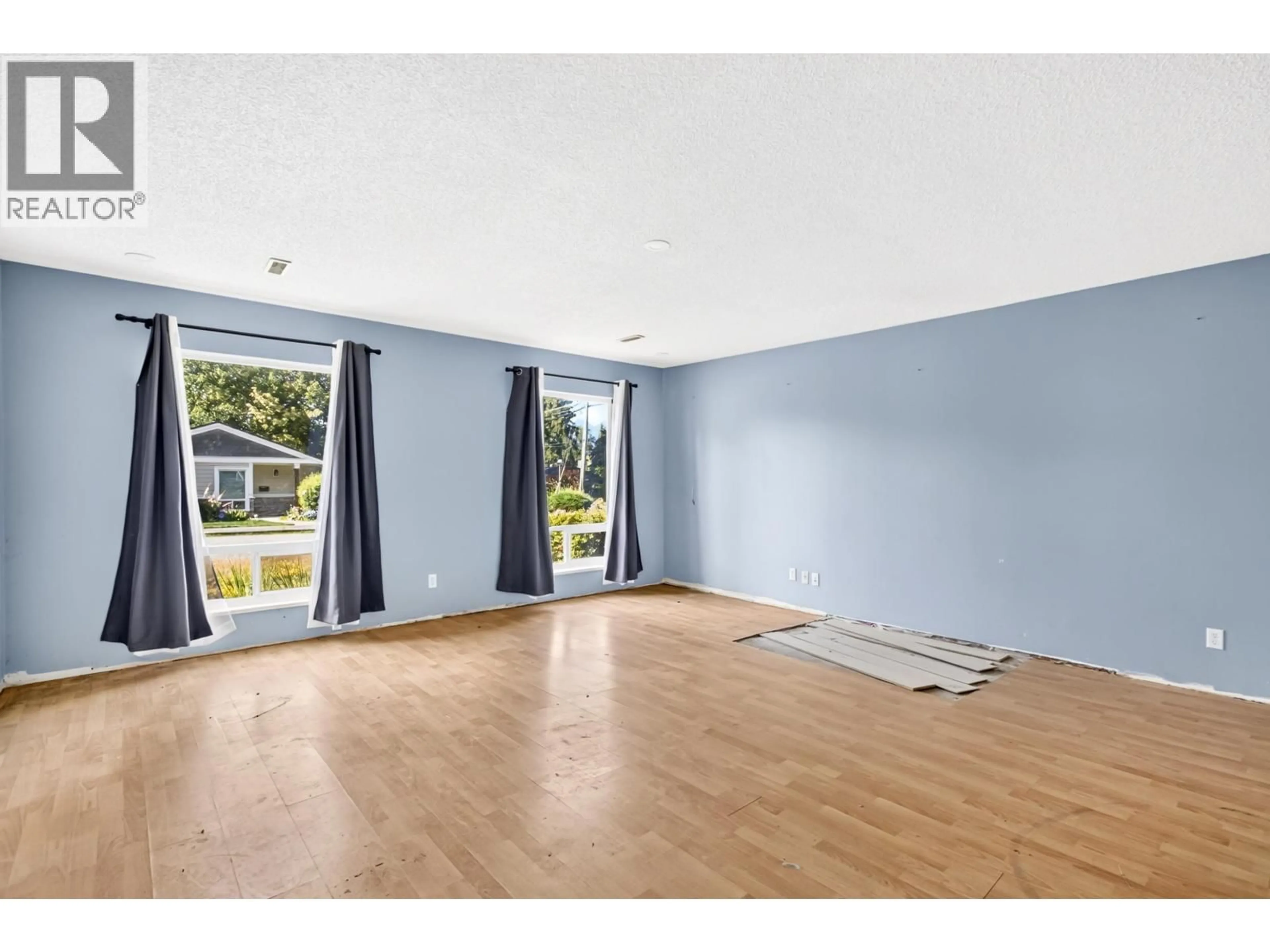 A pic of a room for 21598 SPRING AVENUE, Maple Ridge British Columbia V4R2K6