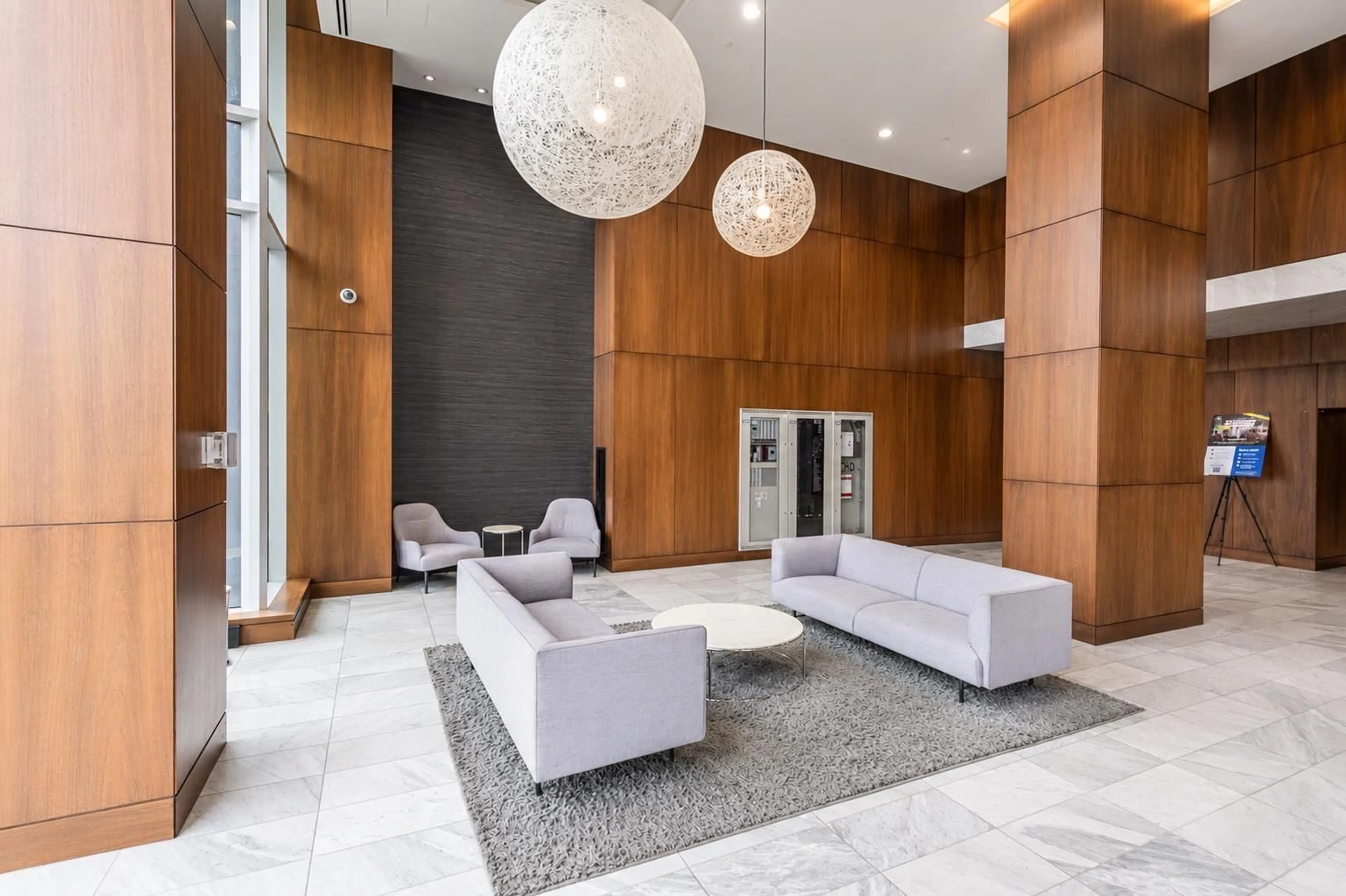 Lobby for 4608 - 13696 100 AVENUE, Surrey British Columbia V3T0L5