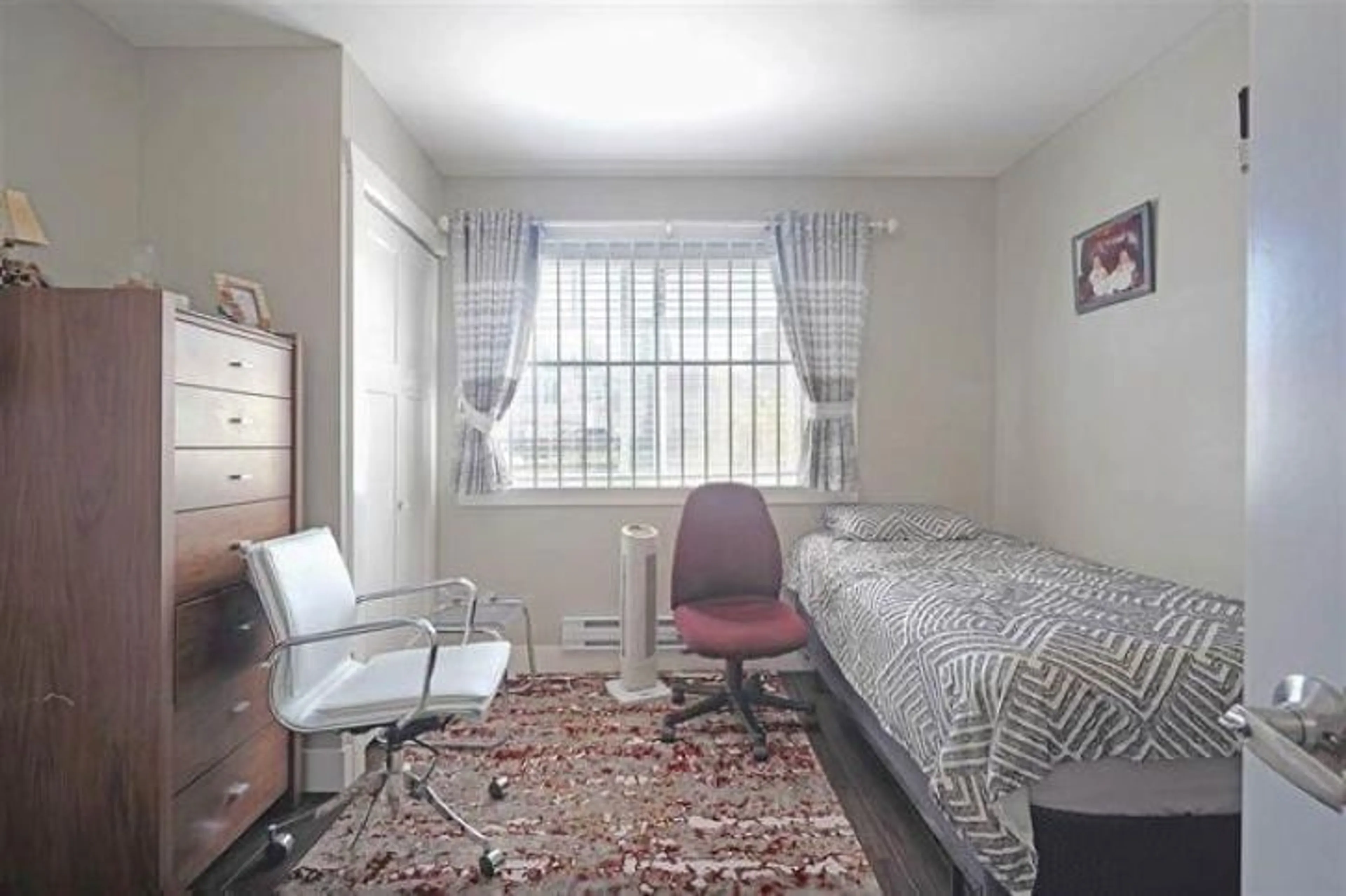 A pic of a room for 50 - 14285 64 AVENUE, Surrey British Columbia V3W1Z2