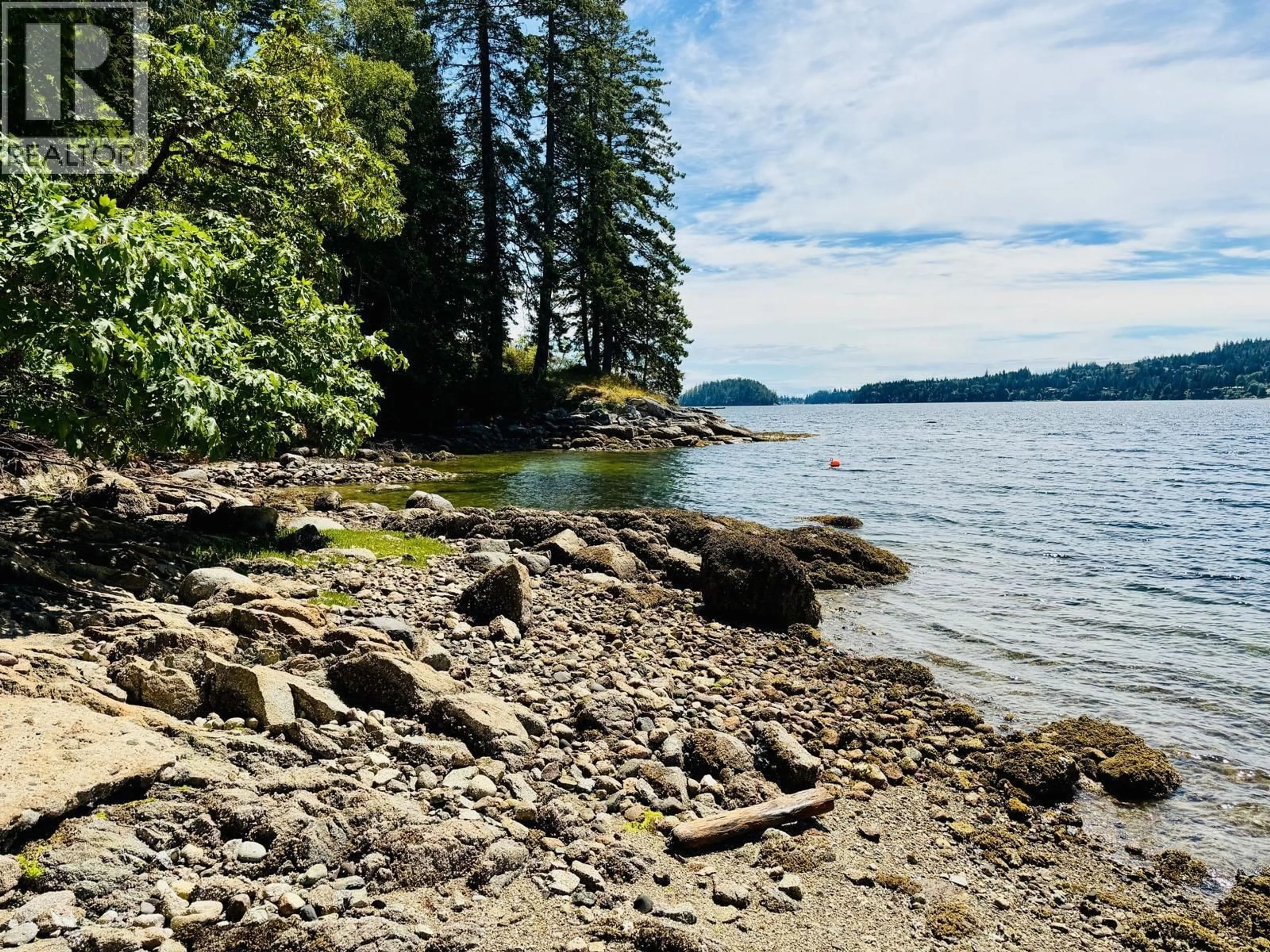 Blurry image for 6787 SECHELT INLET ROAD, Sechelt British Columbia V7Z0L2