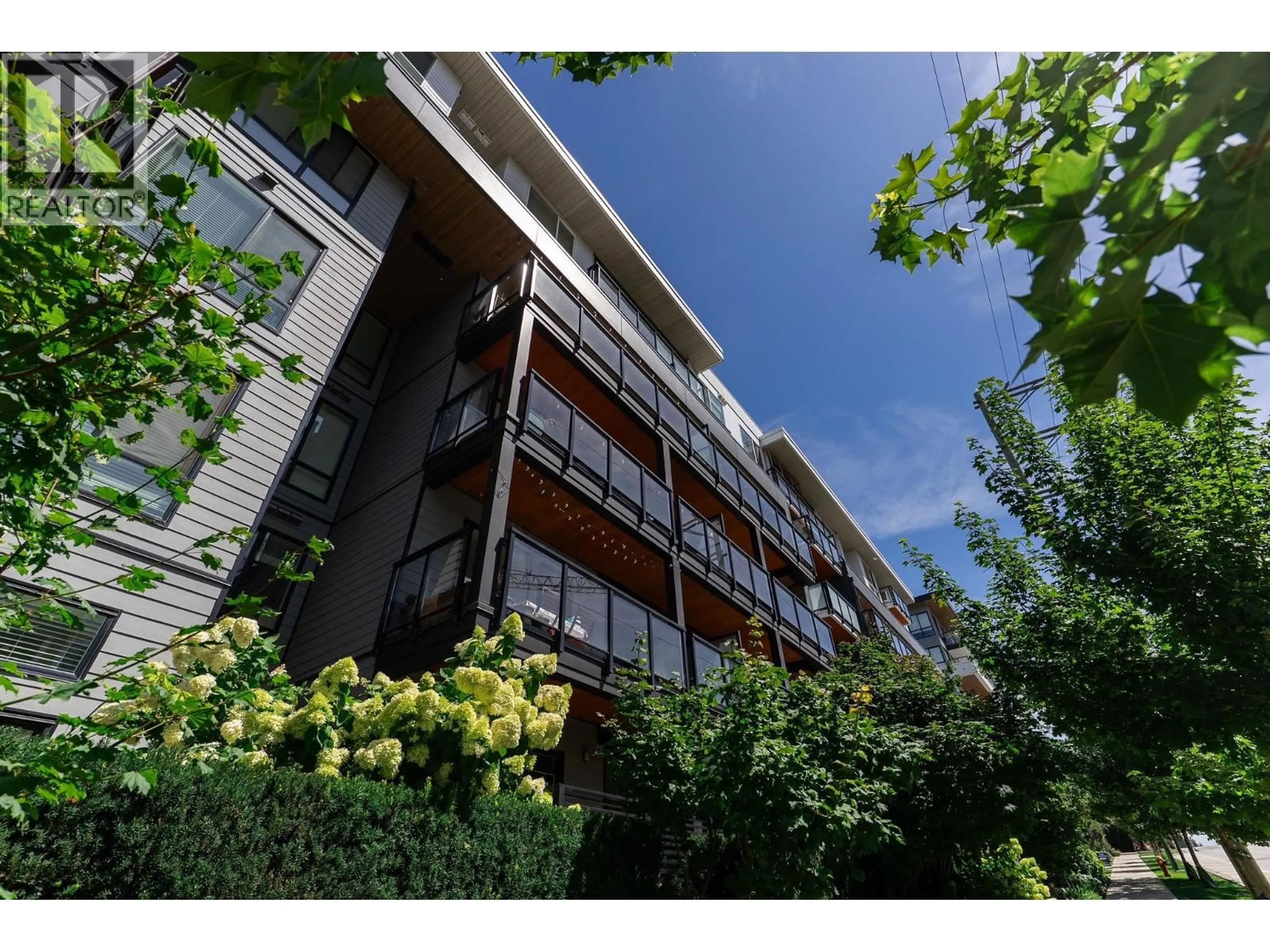 Unknown for 206 - 707 COMO LAKE AVENUE, Coquitlam British Columbia V3J0J5