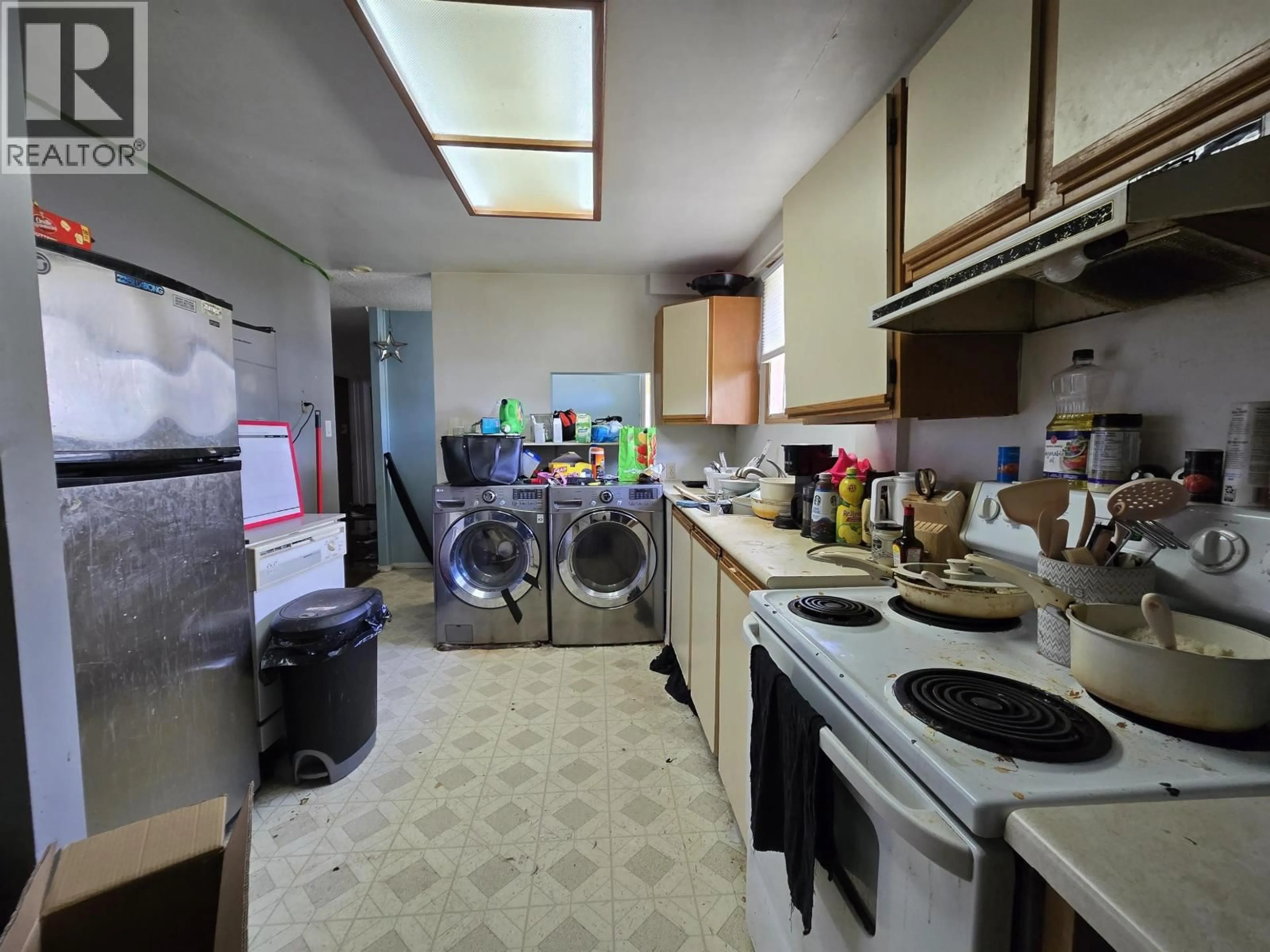 Kitchen with laundary machines, unknown for 88 STARLING STREET, Kitimat British Columbia V8C1K5