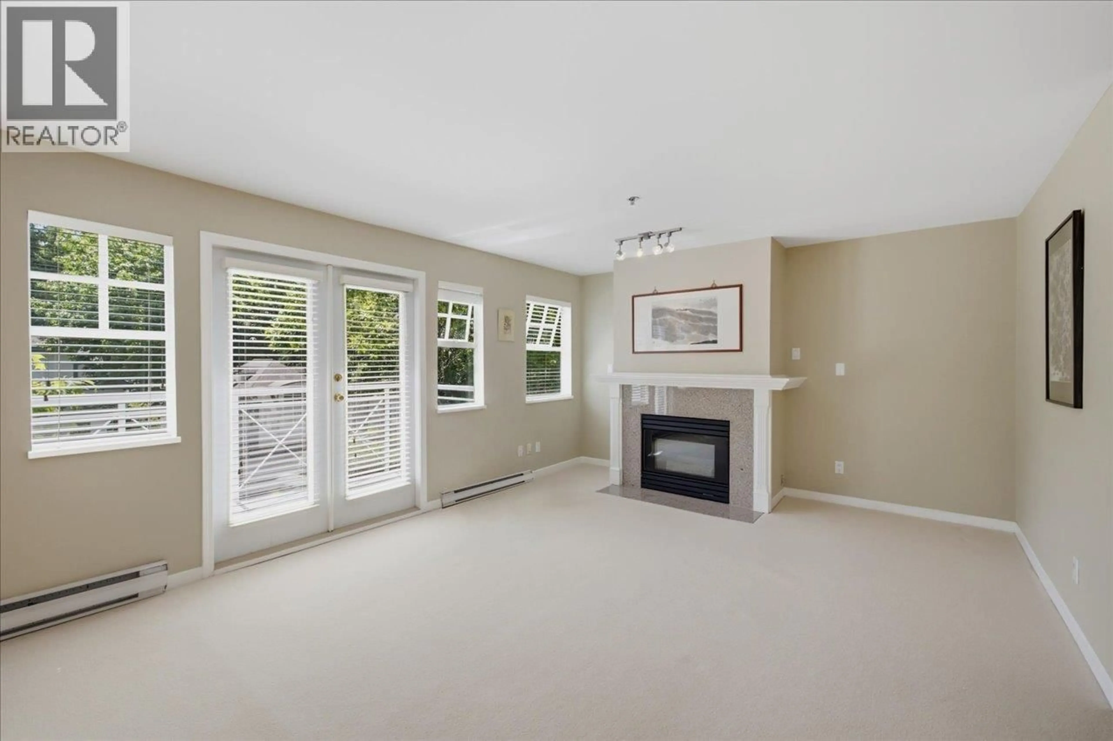 A pic of a room for 308 - 5880 HAMPTON PLACE, Vancouver British Columbia V6T2E9