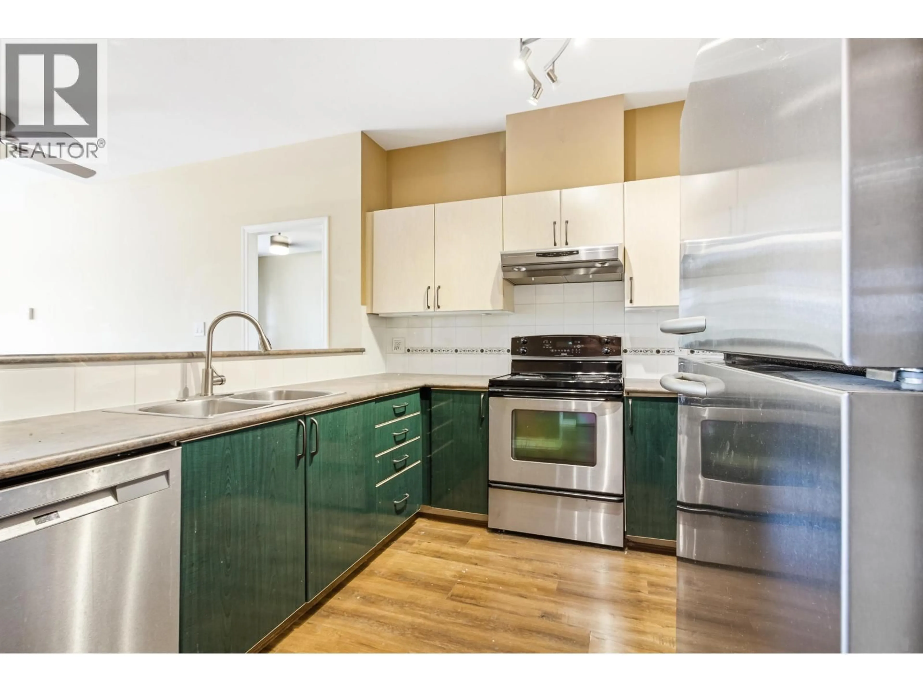 Standard kitchen, wood/laminate floor for 407 - 83 STAR CRESCENT, New Westminster British Columbia V3M6X8