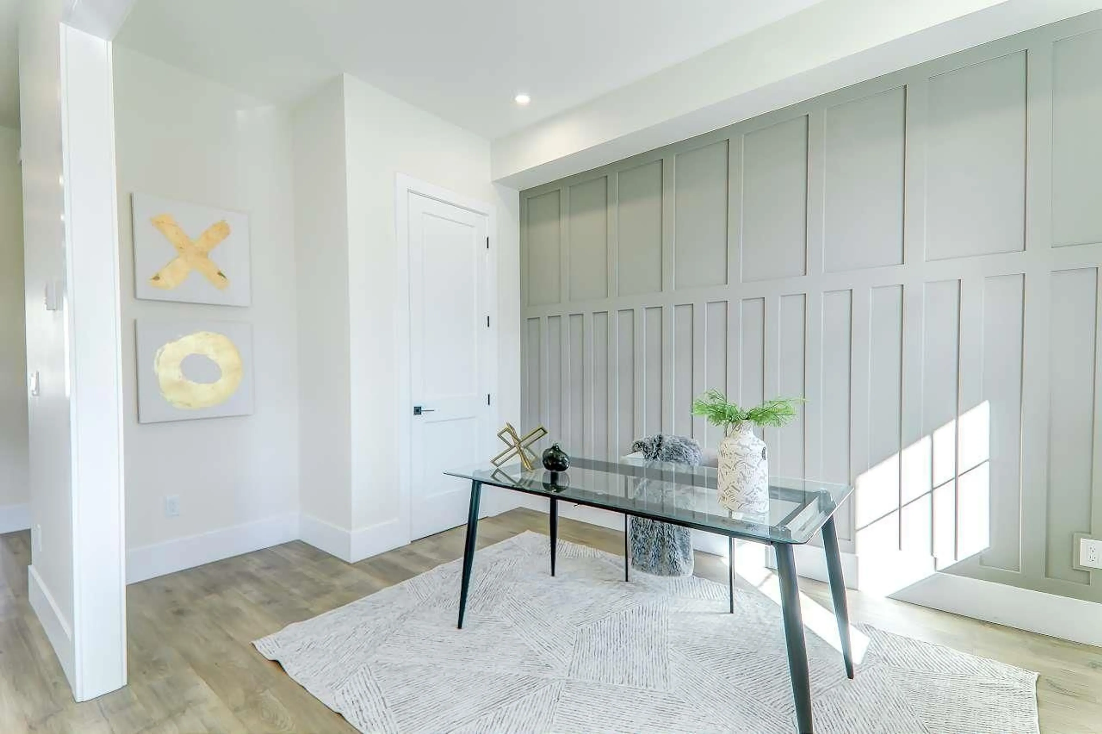 Indoor entryway for 20669 76 AVENUE, Langley British Columbia V2Y1V5