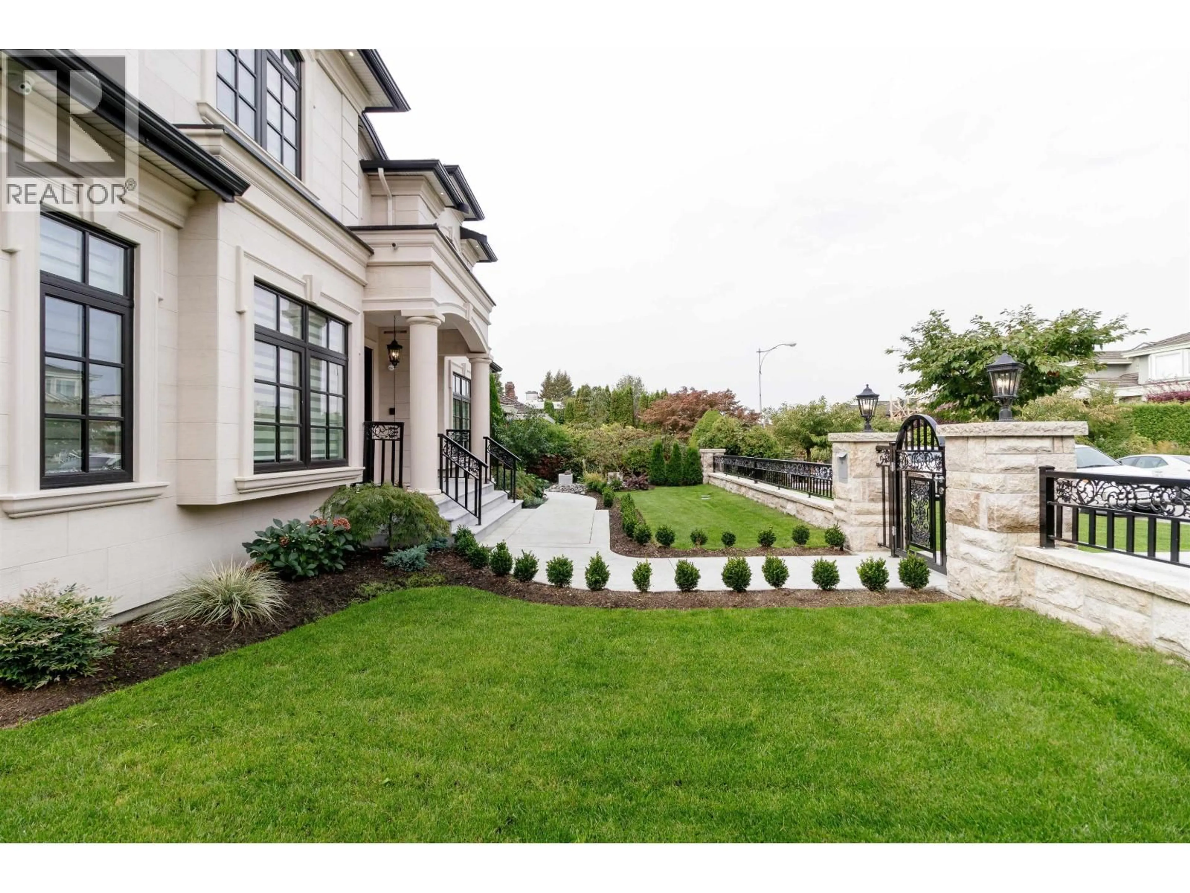 Patio, street for 1196 48TH AVENUE, Vancouver British Columbia V6M2N7
