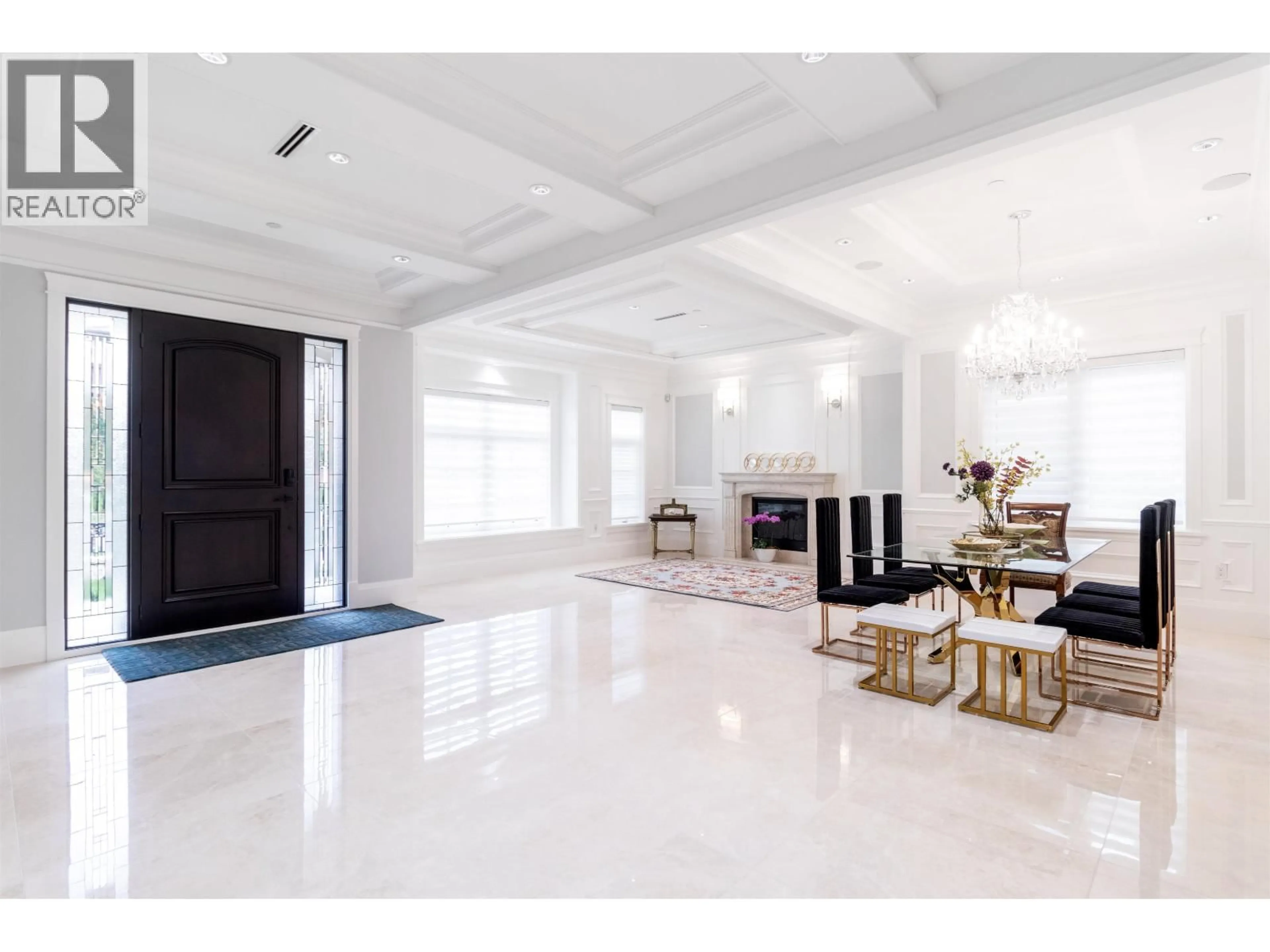 Indoor foyer for 1196 48TH AVENUE, Vancouver British Columbia V6M2N7