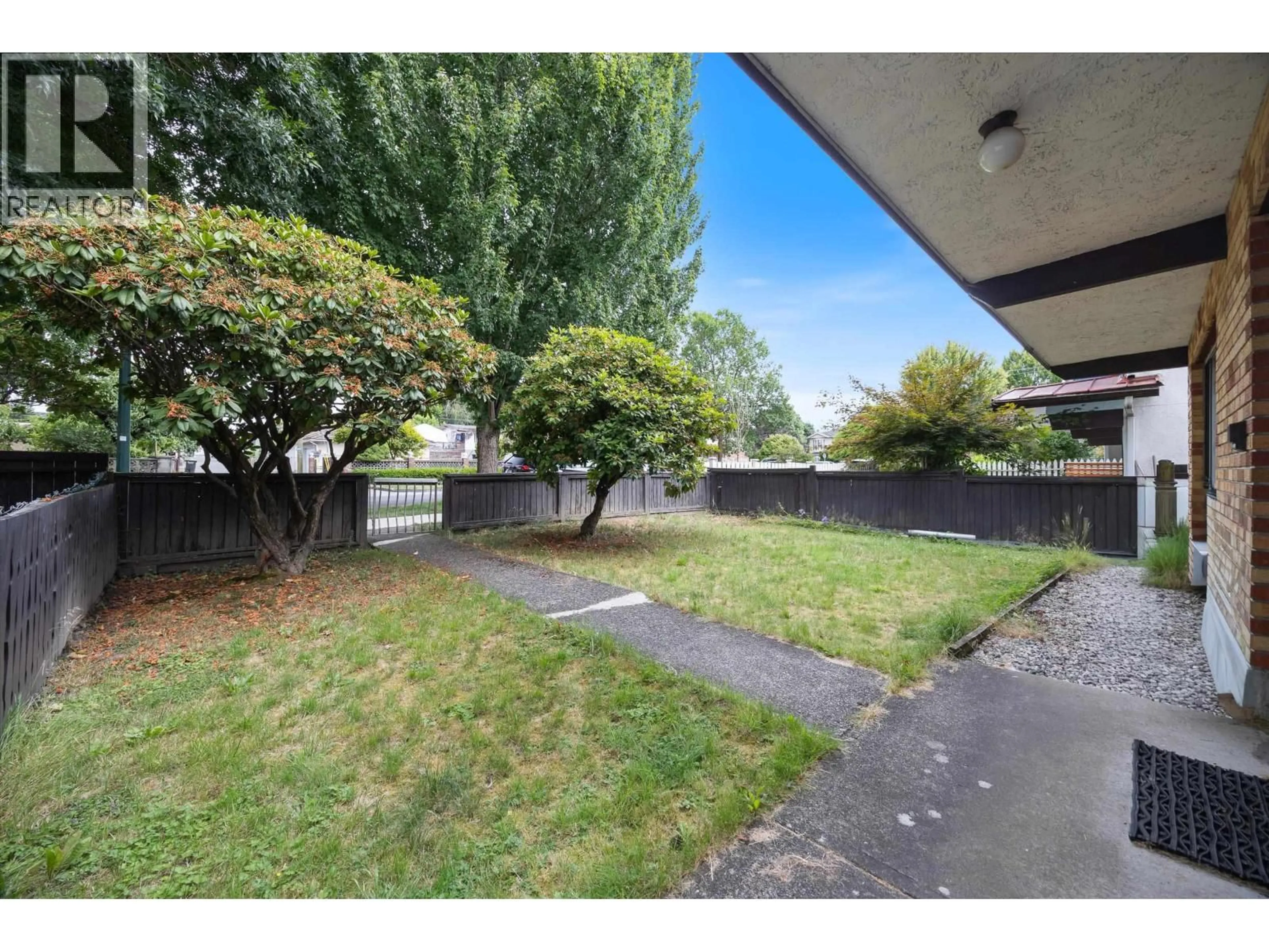 Patio, street for 4355 INVERNESS STREET, Vancouver British Columbia V5V4X1