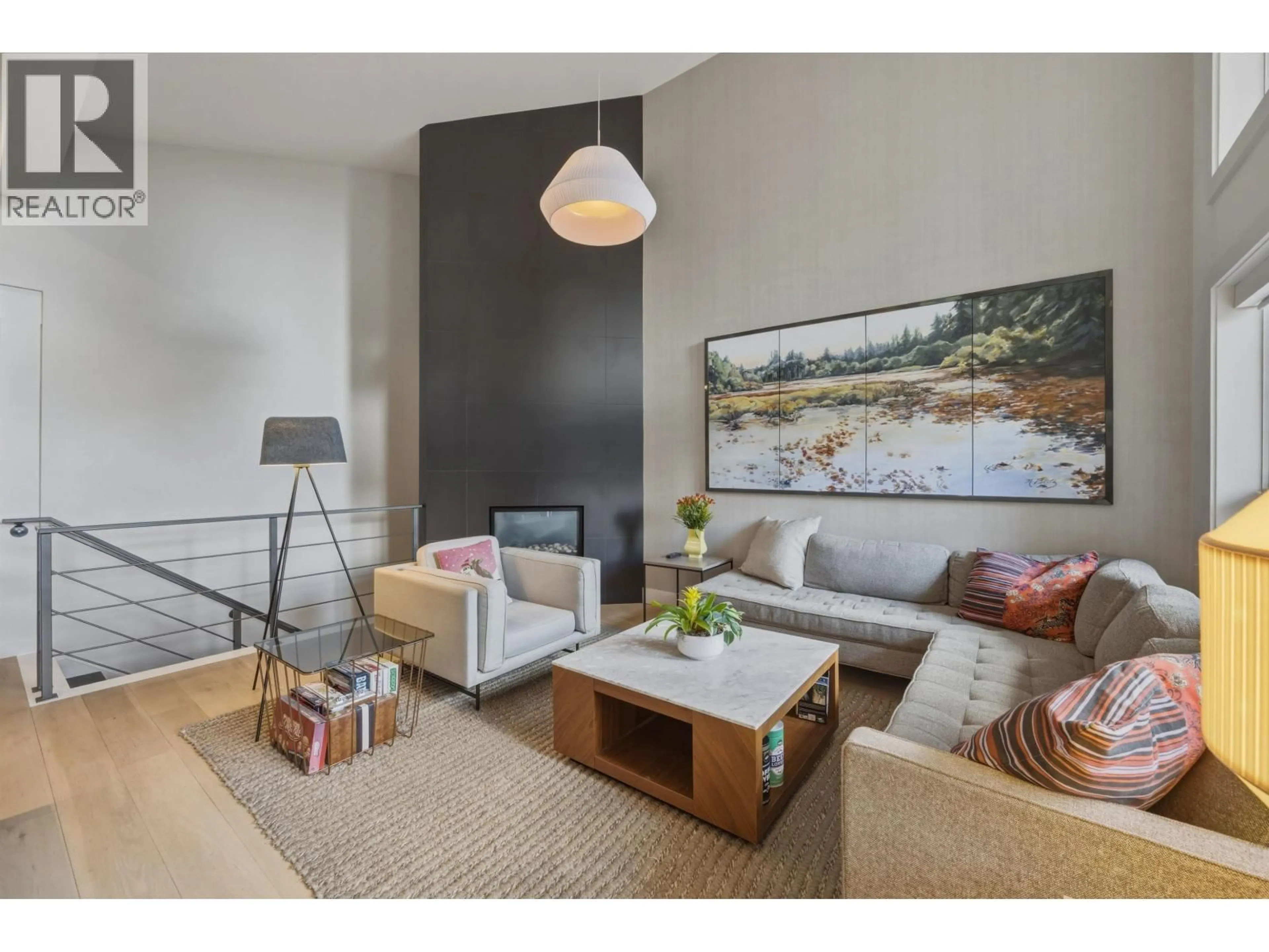 Living room with furniture, wood/laminate floor for 2223 ASPEN DRIVE, Whistler British Columbia V8E0A6