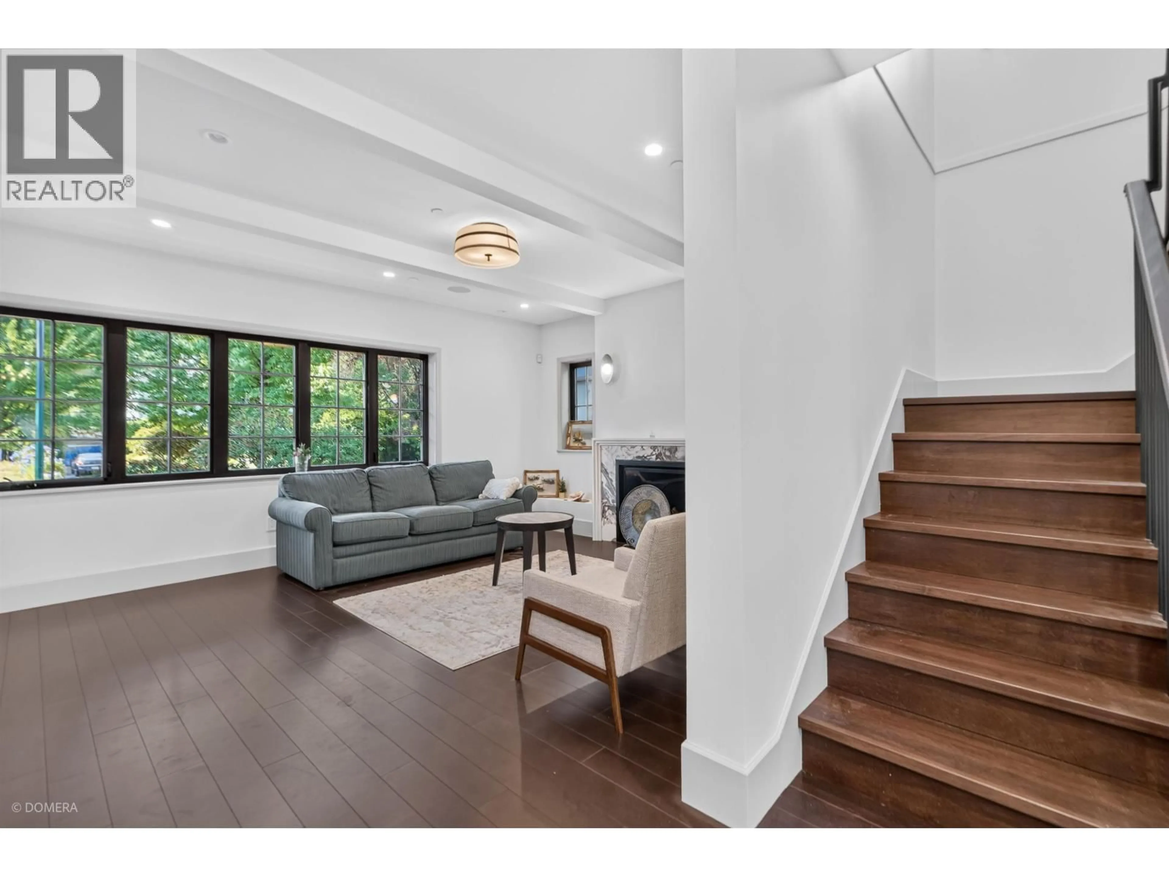 Unknown for 2 - 1157 33RD AVENUE, Vancouver British Columbia V6M1A3