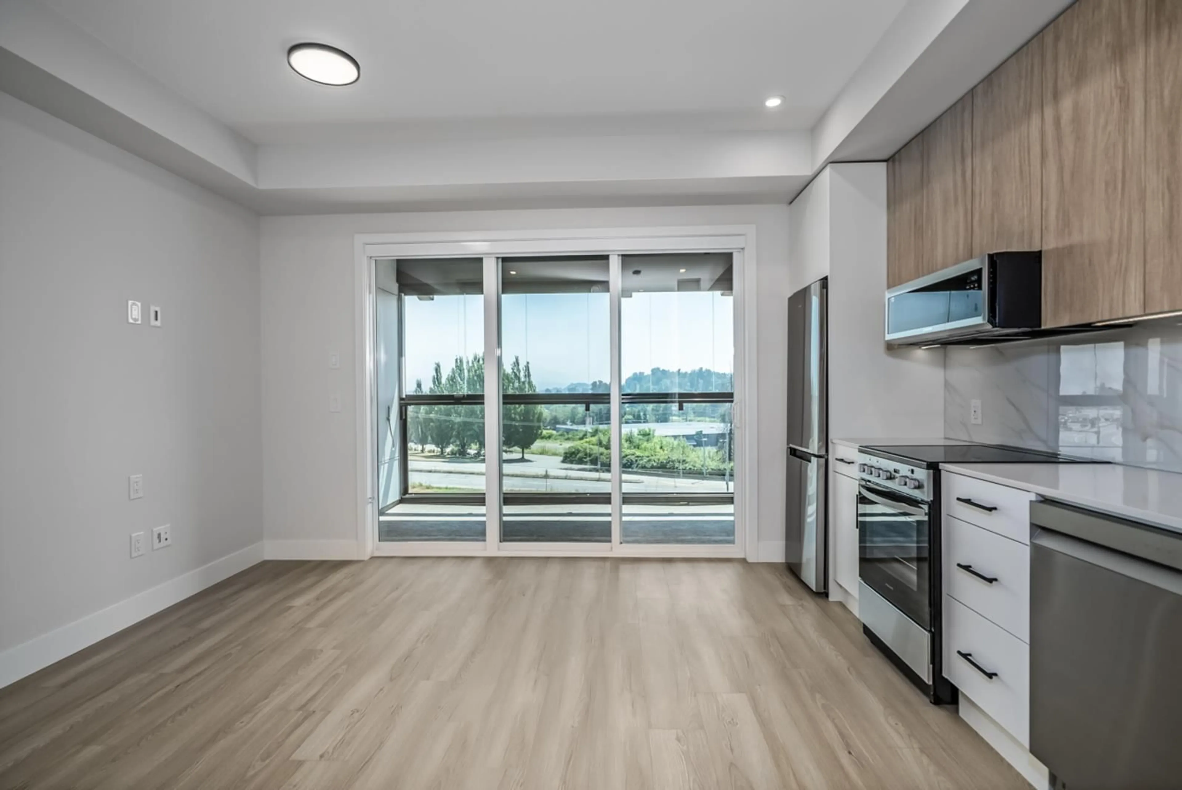 Unknown for 408 - 34395 GLADYS AVENUE, Abbotsford British Columbia V2S0R4