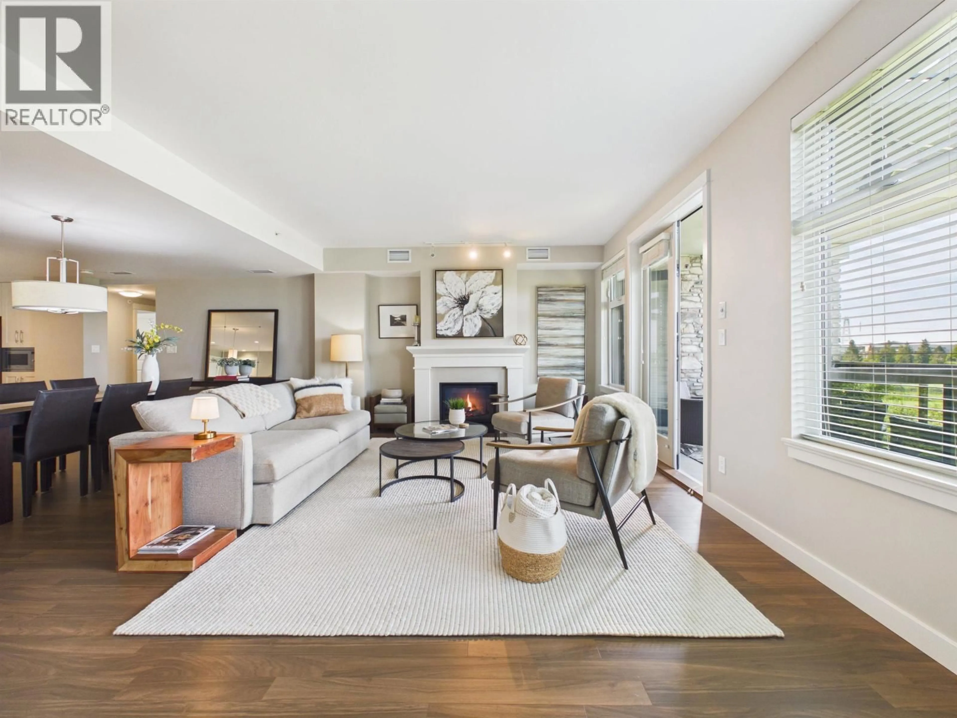 Living room with furniture, unknown for 210 - 5055 SPRINGS BOULEVARD, Tsawwassen British Columbia V4M0A5
