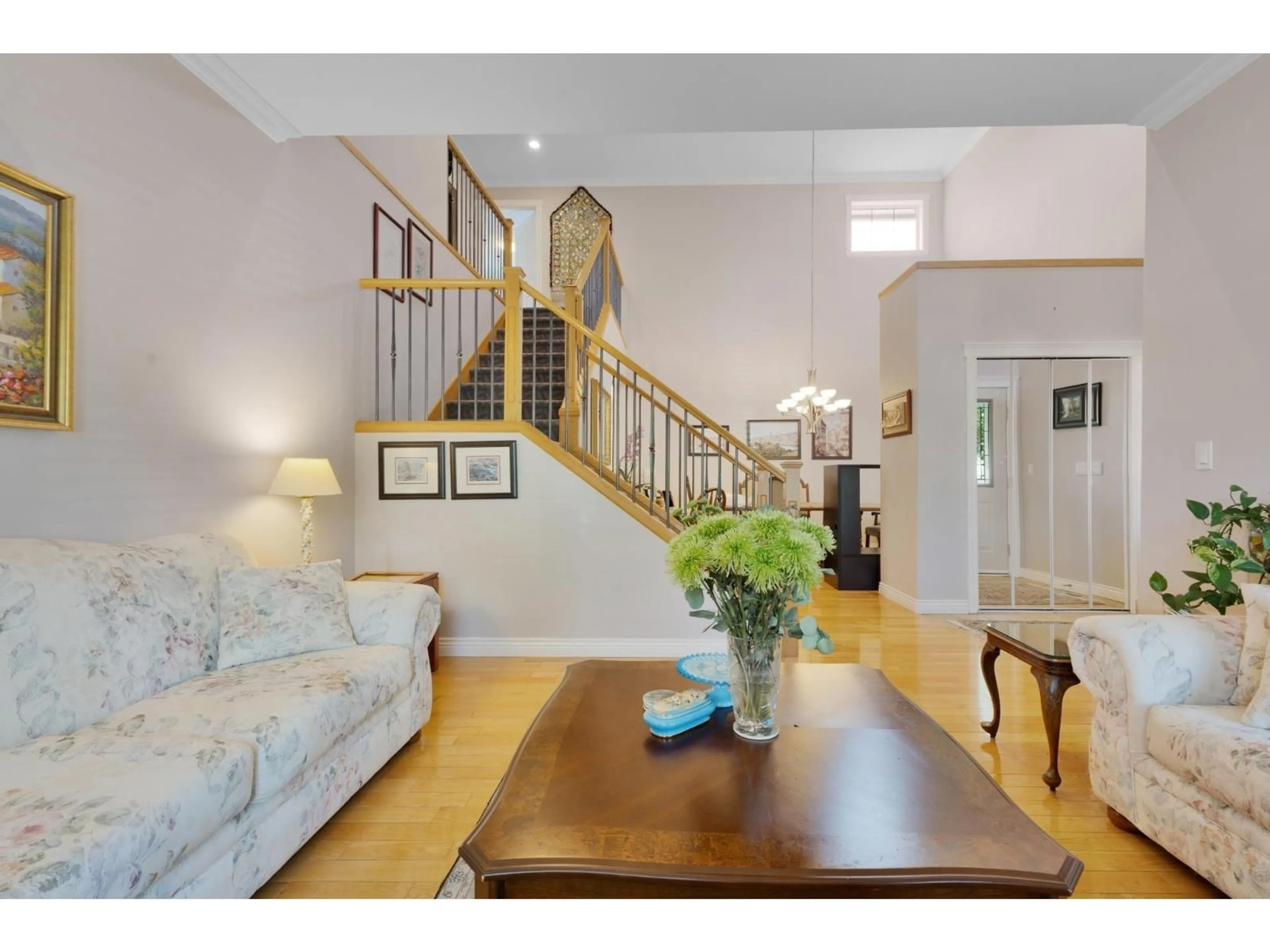 Indoor foyer for 3558 149A STREET, Surrey British Columbia V3Z0T4