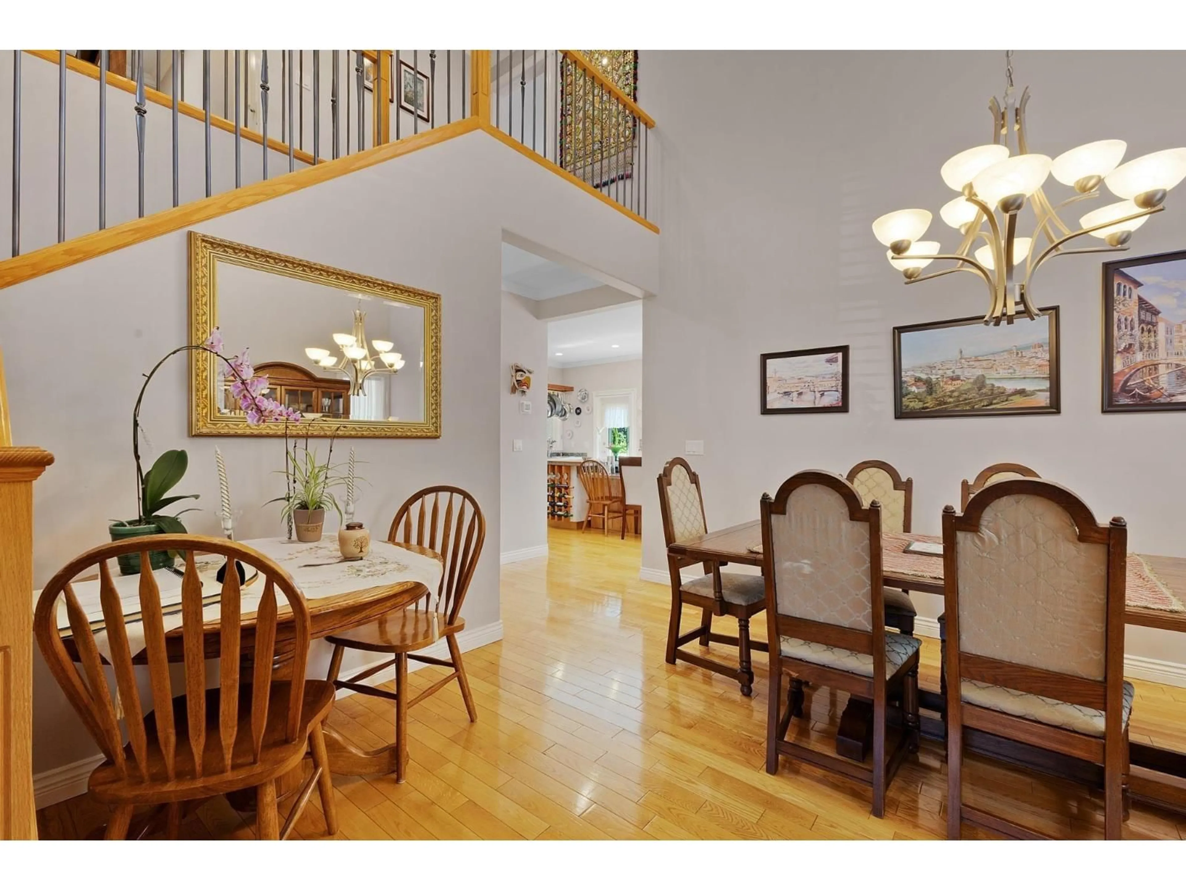 Dining room, wood/laminate floor for 3558 149A STREET, Surrey British Columbia V3Z0T4