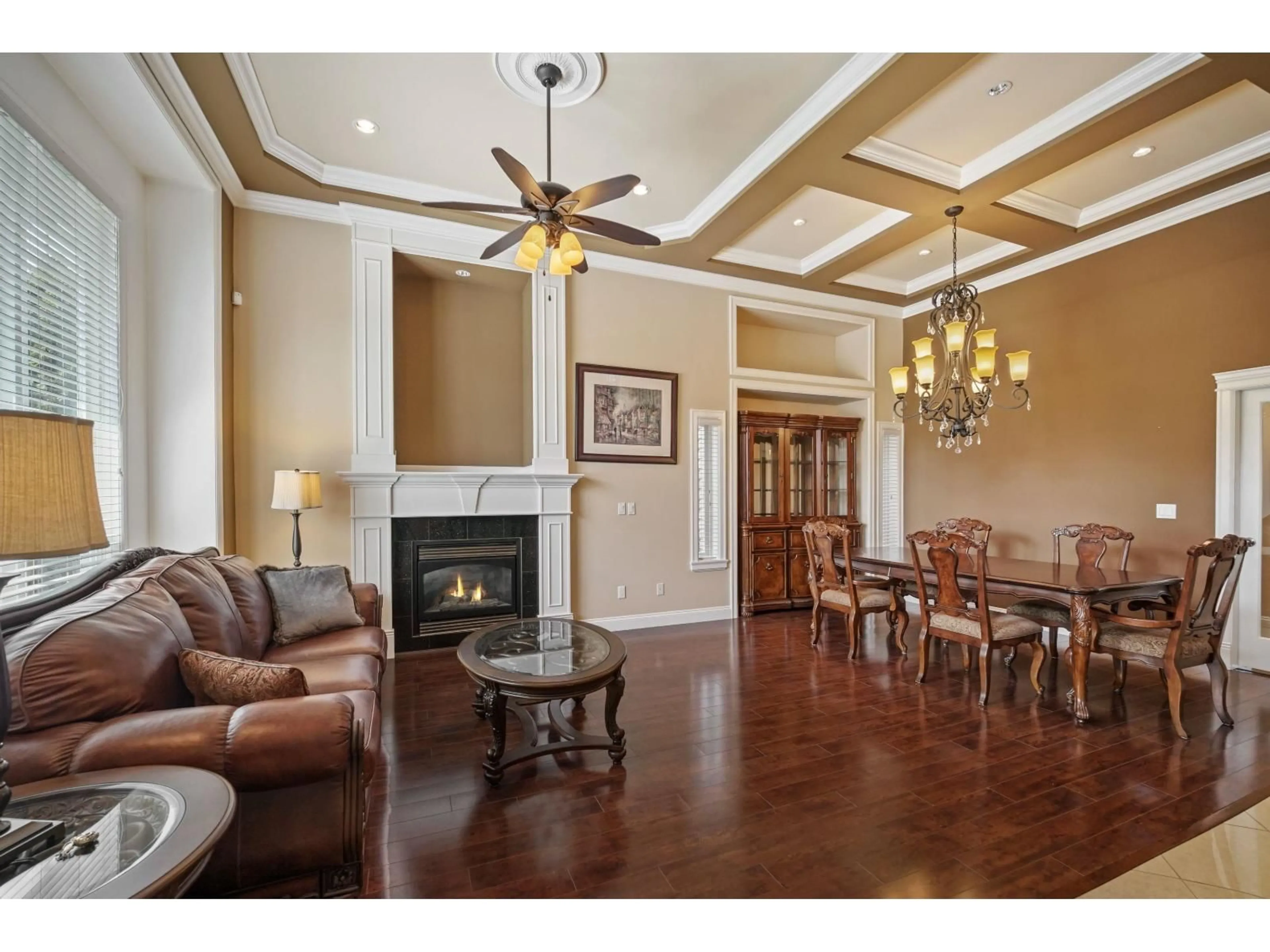 Unknown for 5528 189A STREET, Surrey British Columbia V3S6X1