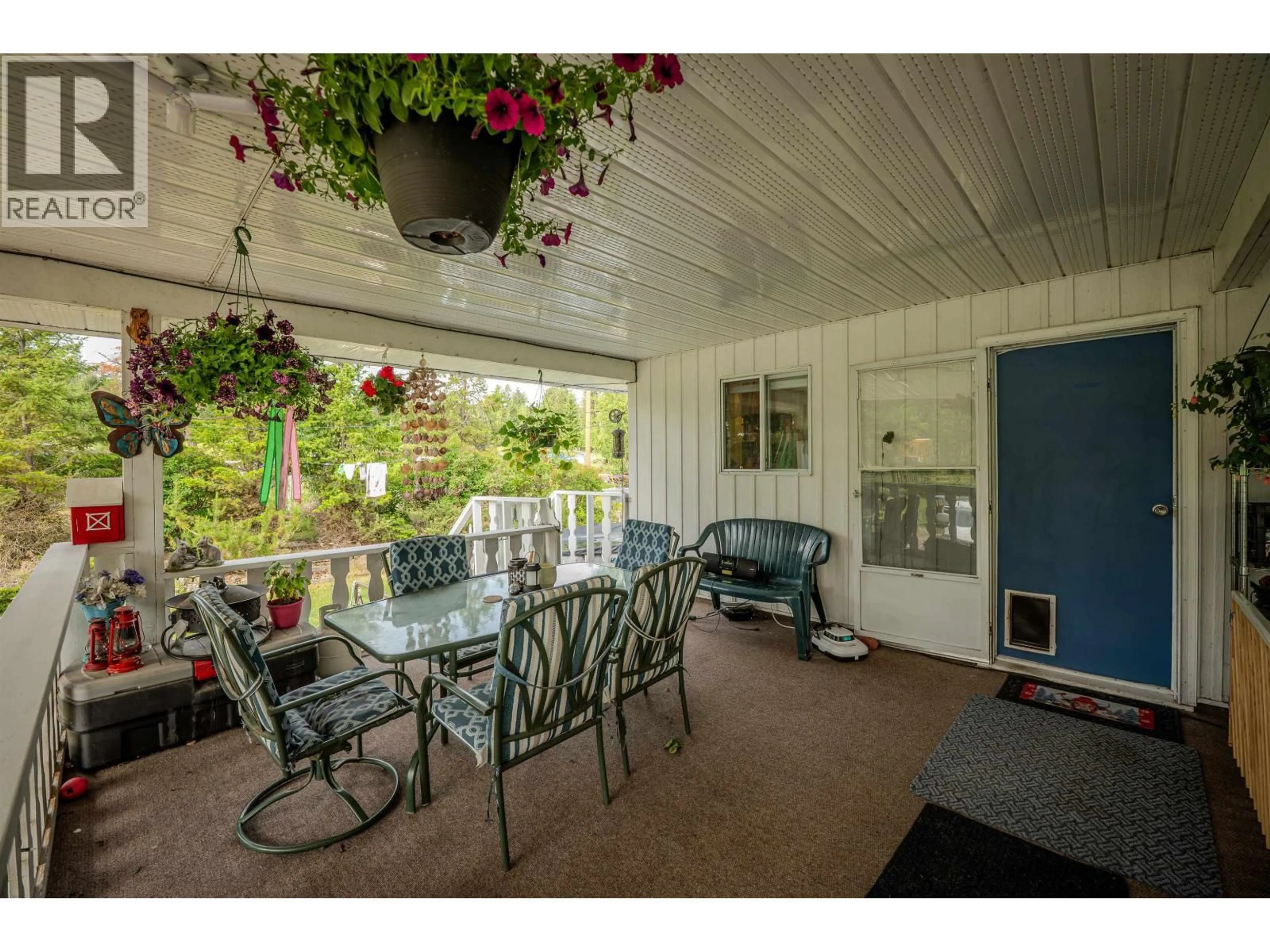 Patio, street for 3054 DOG CREEK ROAD, Williams Lake British Columbia V2G4X2