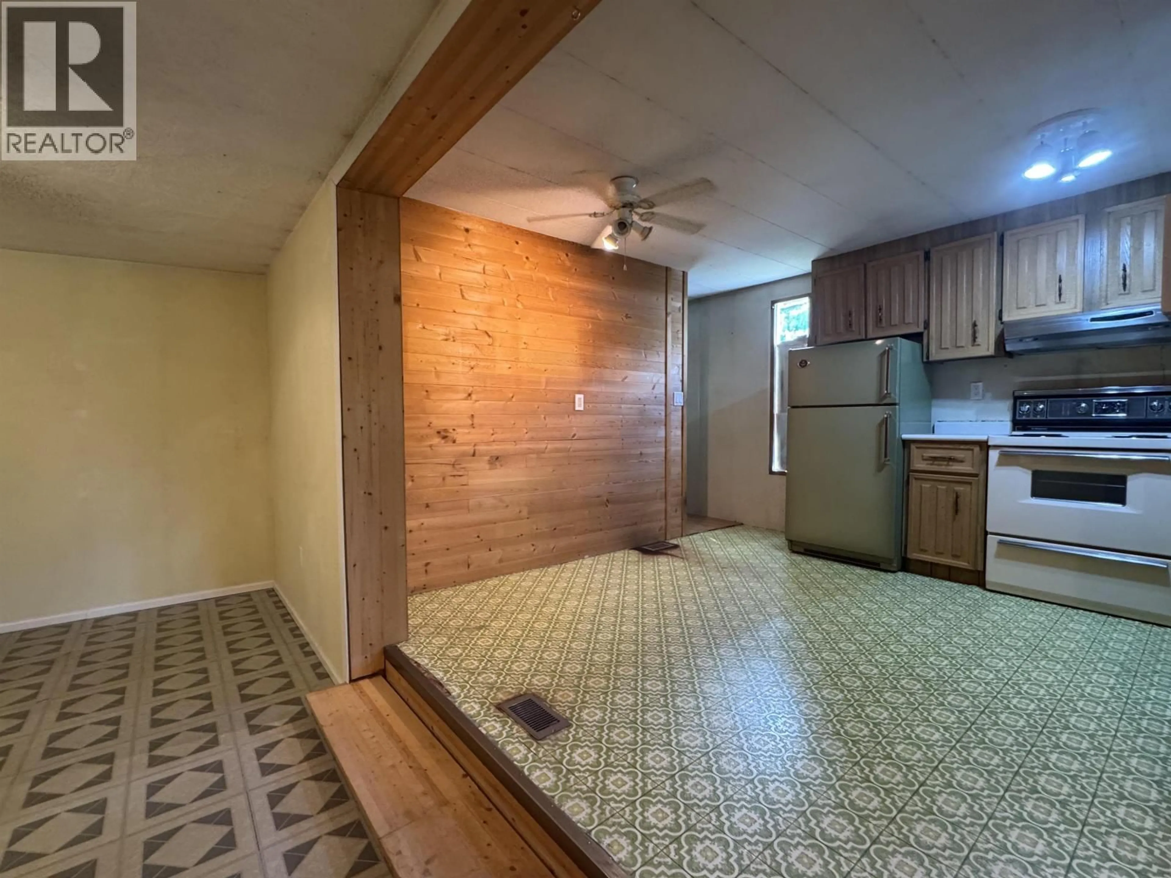 A pic of a room for 9 - 2725 DUBOIS ROAD, Williams Lake British Columbia V2G5C1