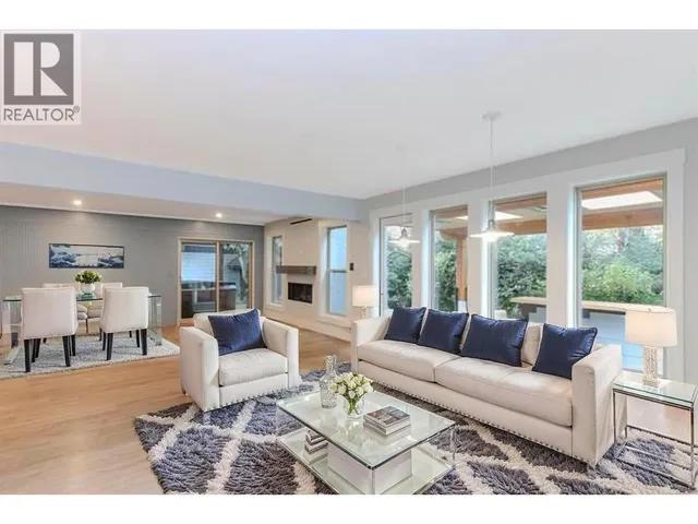 41281 MEADOW AVENUE, Squamish 2