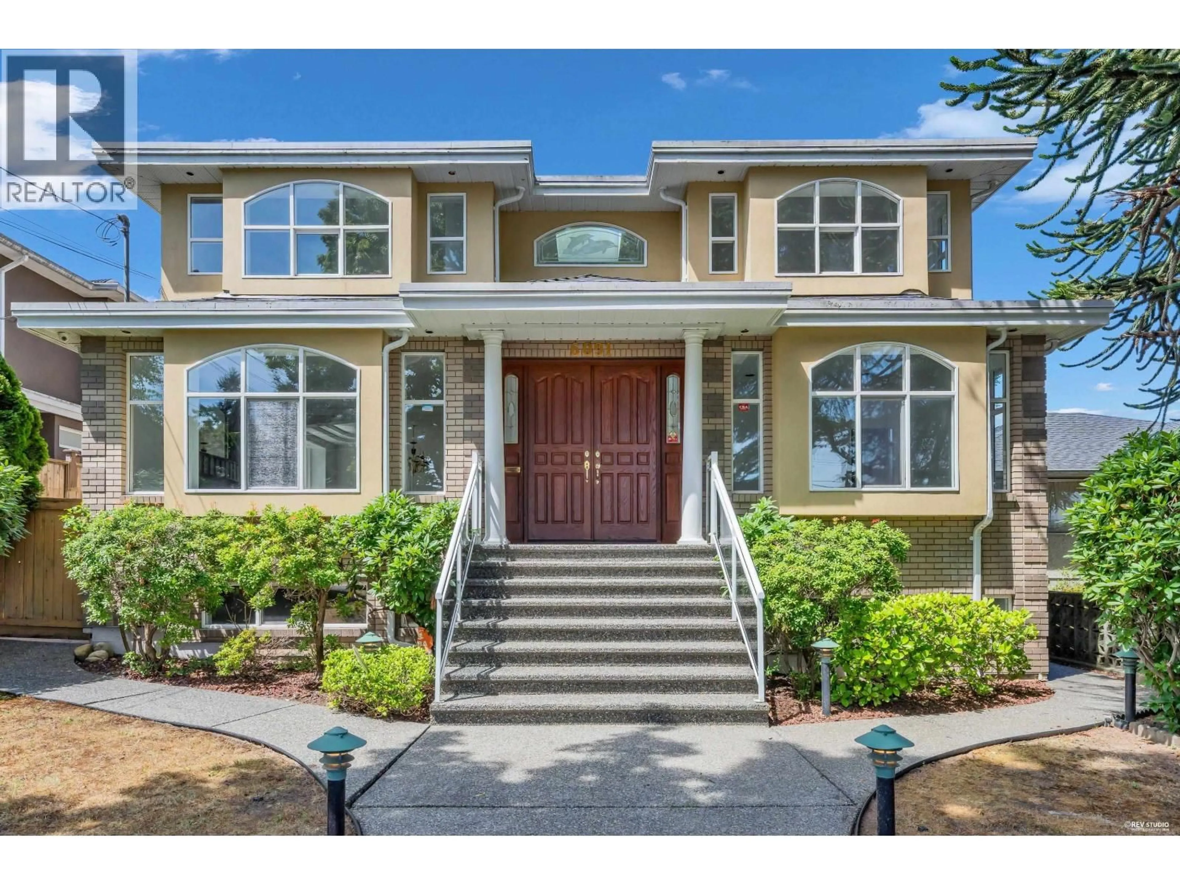 Home with vinyl exterior material, street for 6091 SELMA AVENUE, Burnaby British Columbia V5H3R1