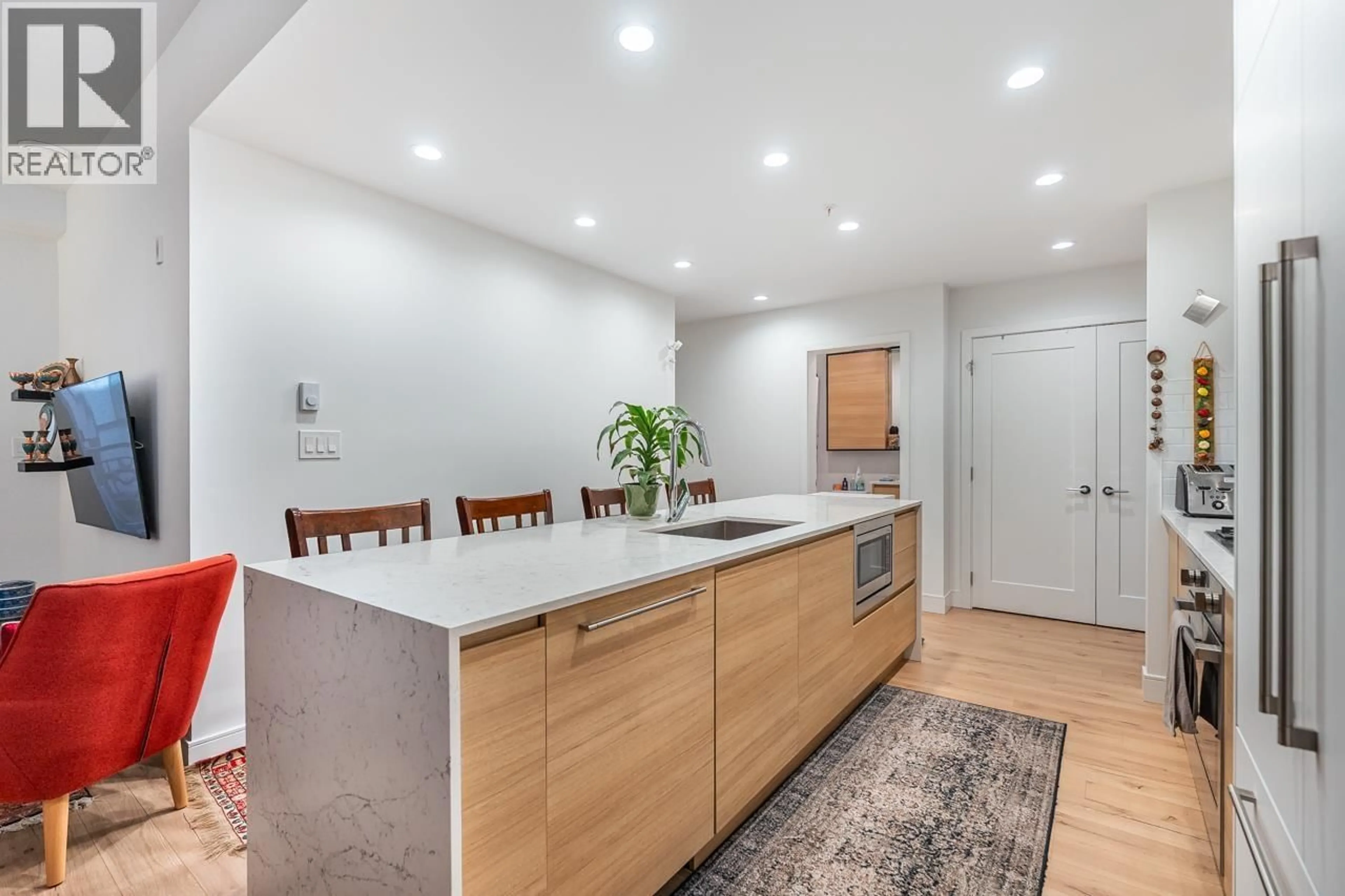 Open concept kitchen, unknown for 231 - 55 KLAHANIE DRIVE, Port Moody British Columbia V3H0M9