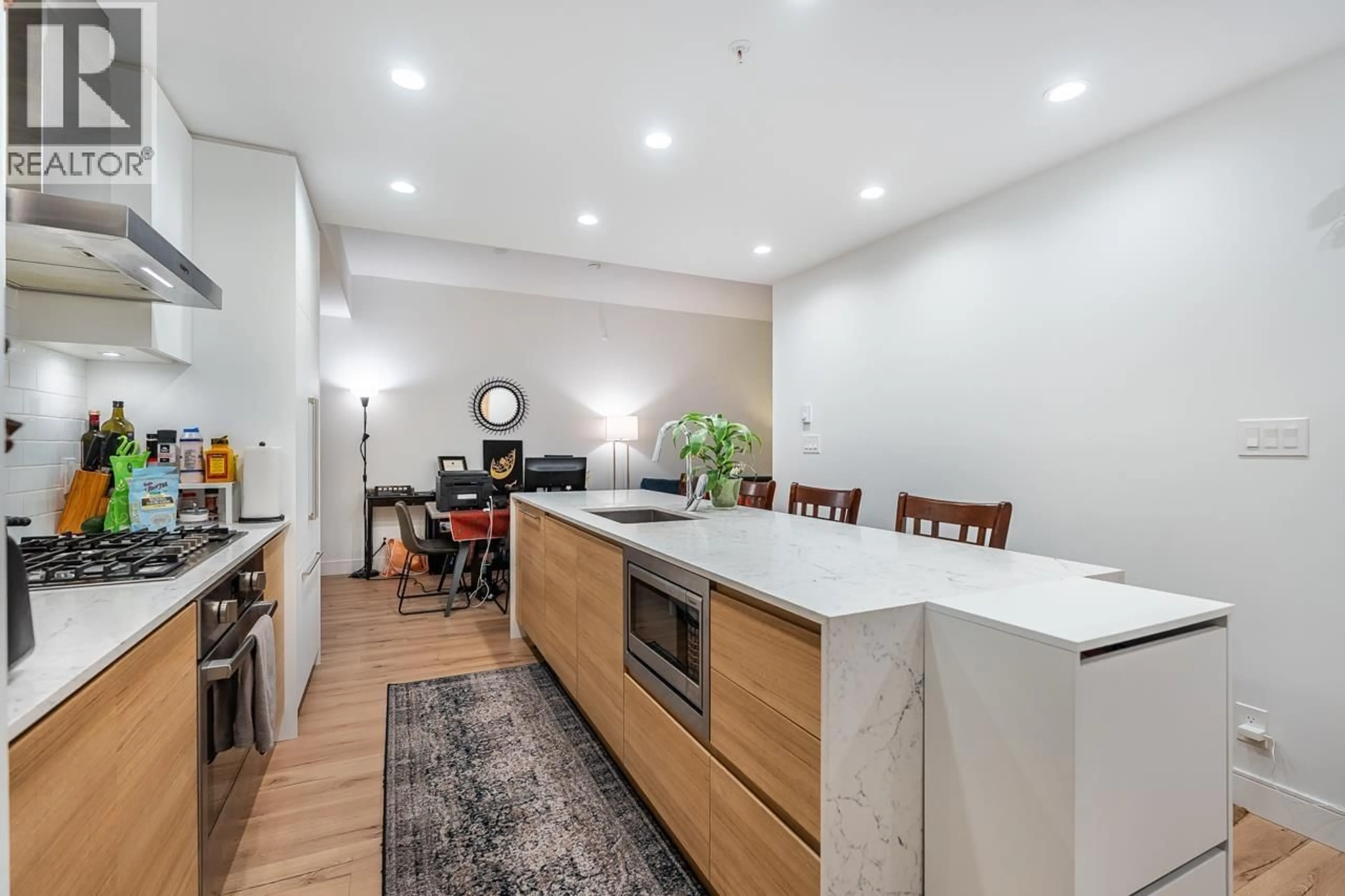Open concept kitchen, unknown for 231 - 55 KLAHANIE DRIVE, Port Moody British Columbia V3H0M9