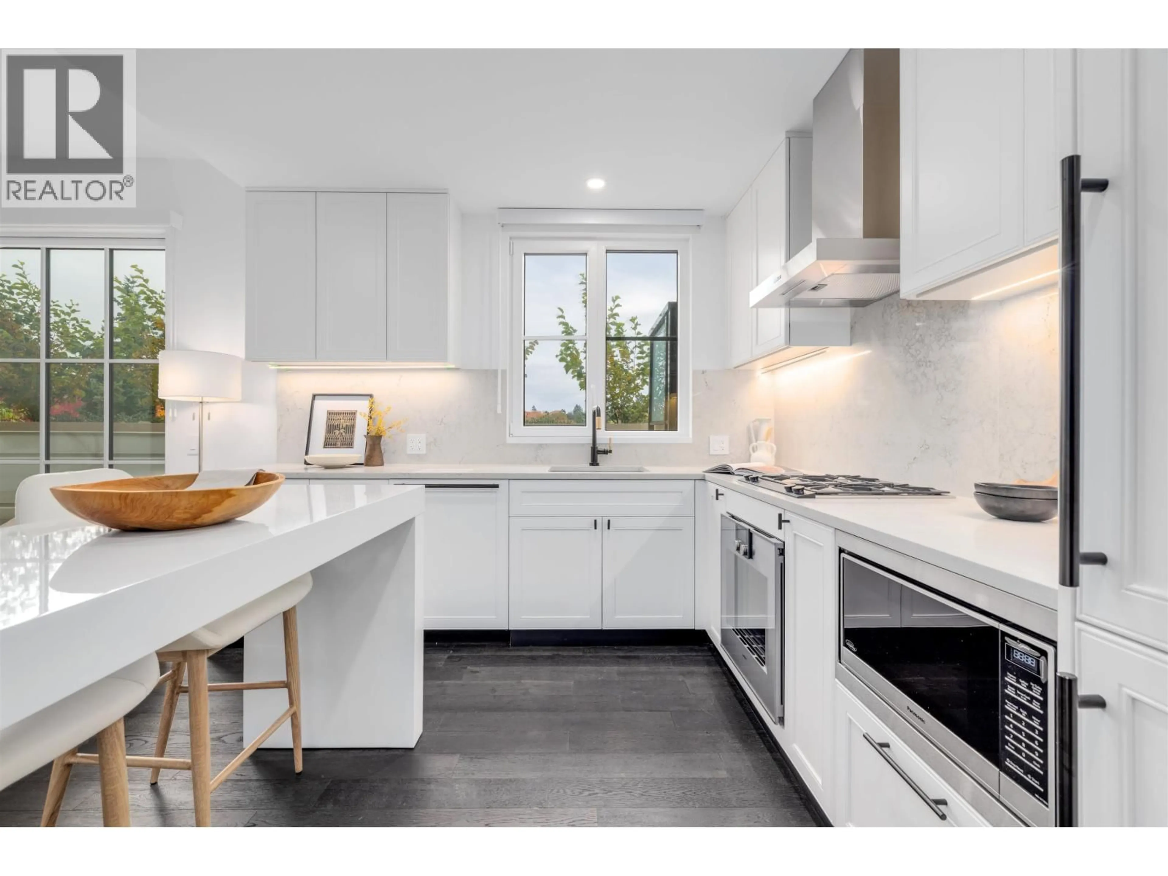 Contemporary kitchen, ceramic/tile floor for 404 - 2096 47TH AVENUE, Vancouver British Columbia V6M0E5