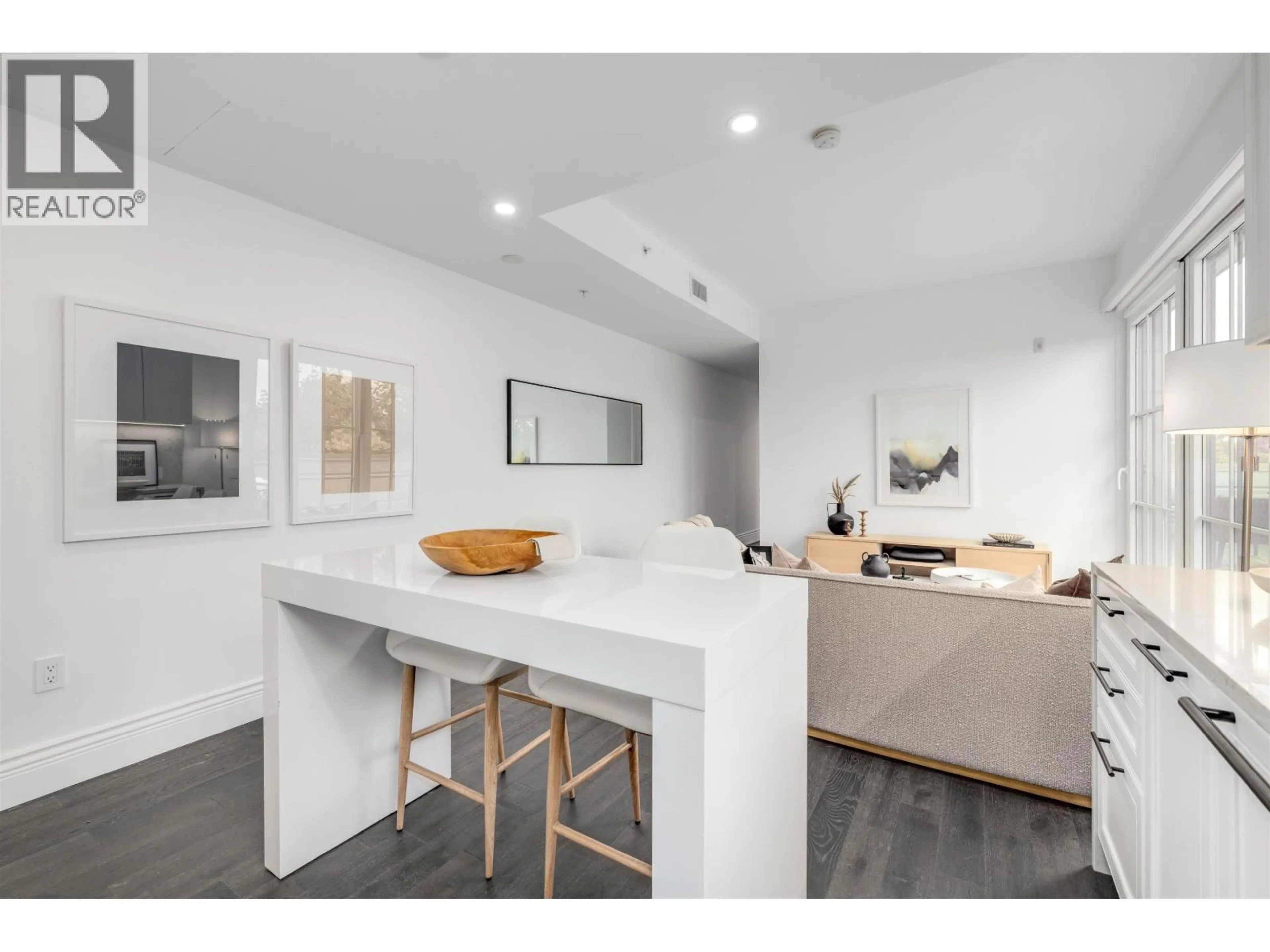 Open concept kitchen, unknown for 404 - 2096 47TH AVENUE, Vancouver British Columbia V6M0E5