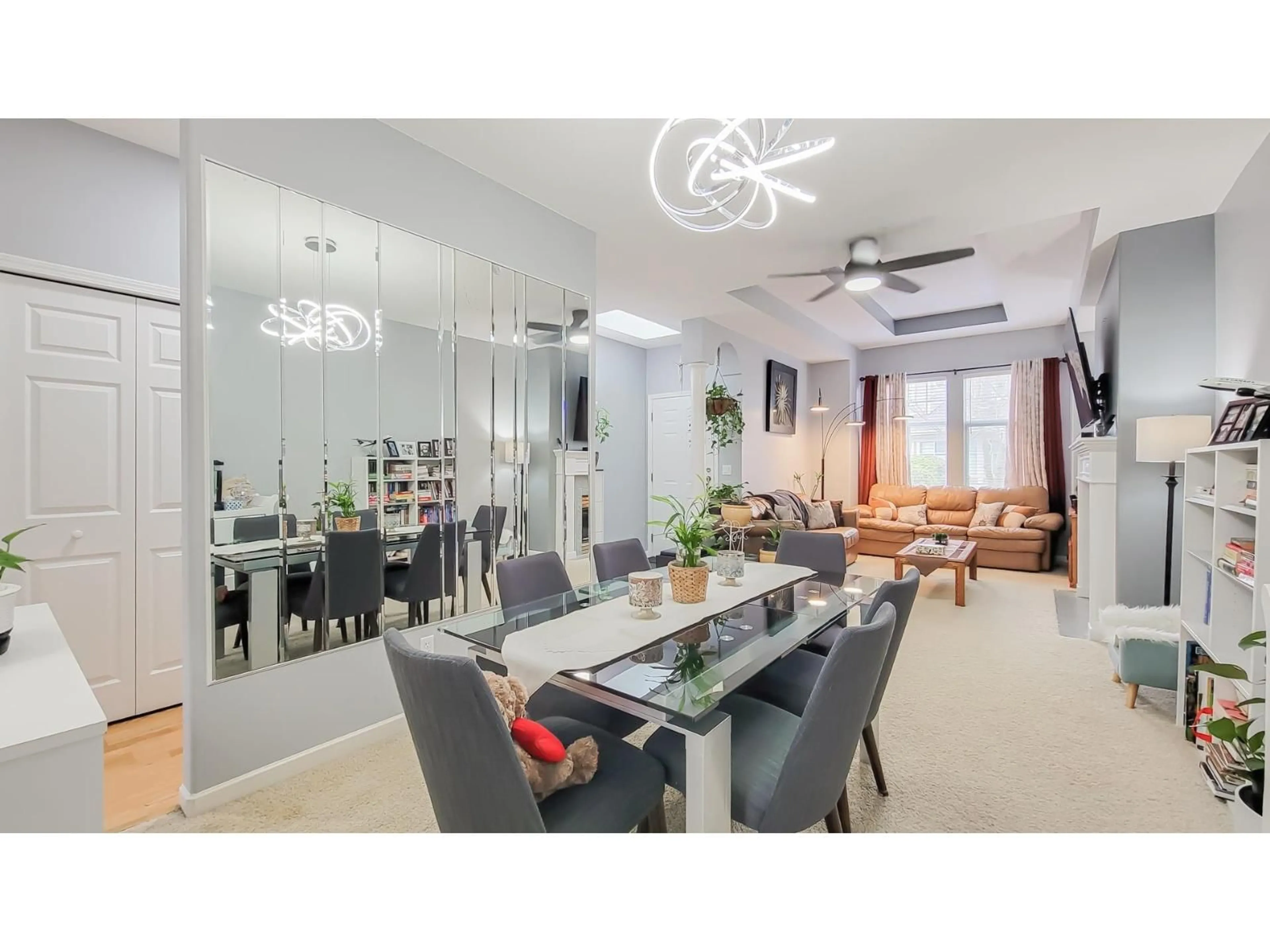 Dining room, unknown for 19 - 15677 24 AVENUE, Surrey British Columbia V4A2J6