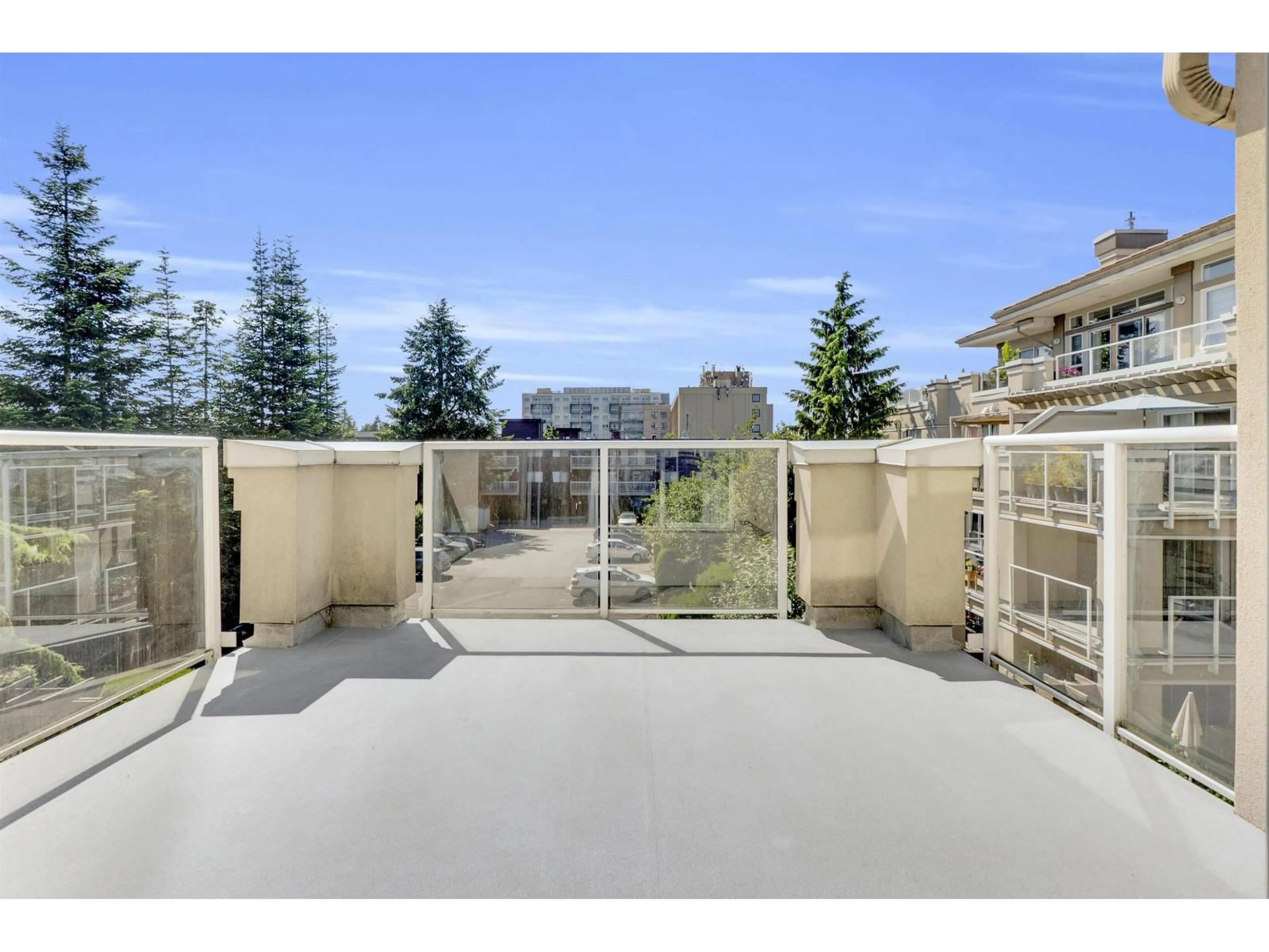 Patio, unknown for 315 - 20448 PARK AVENUE, Langley British Columbia V3A4N3