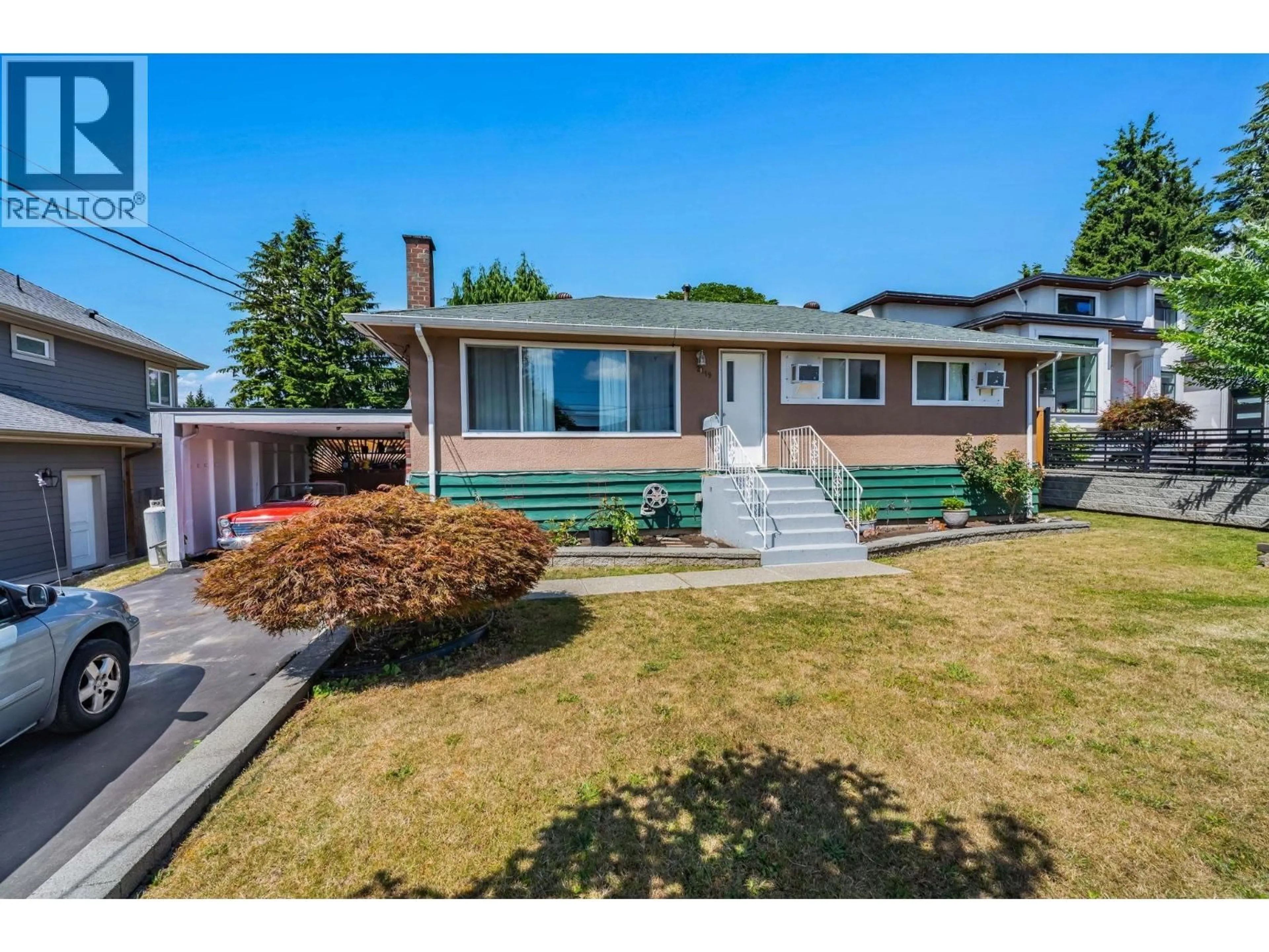 Home with vinyl exterior material, street for 2119 MONTEREY AVENUE, Coquitlam British Columbia V3K2M5
