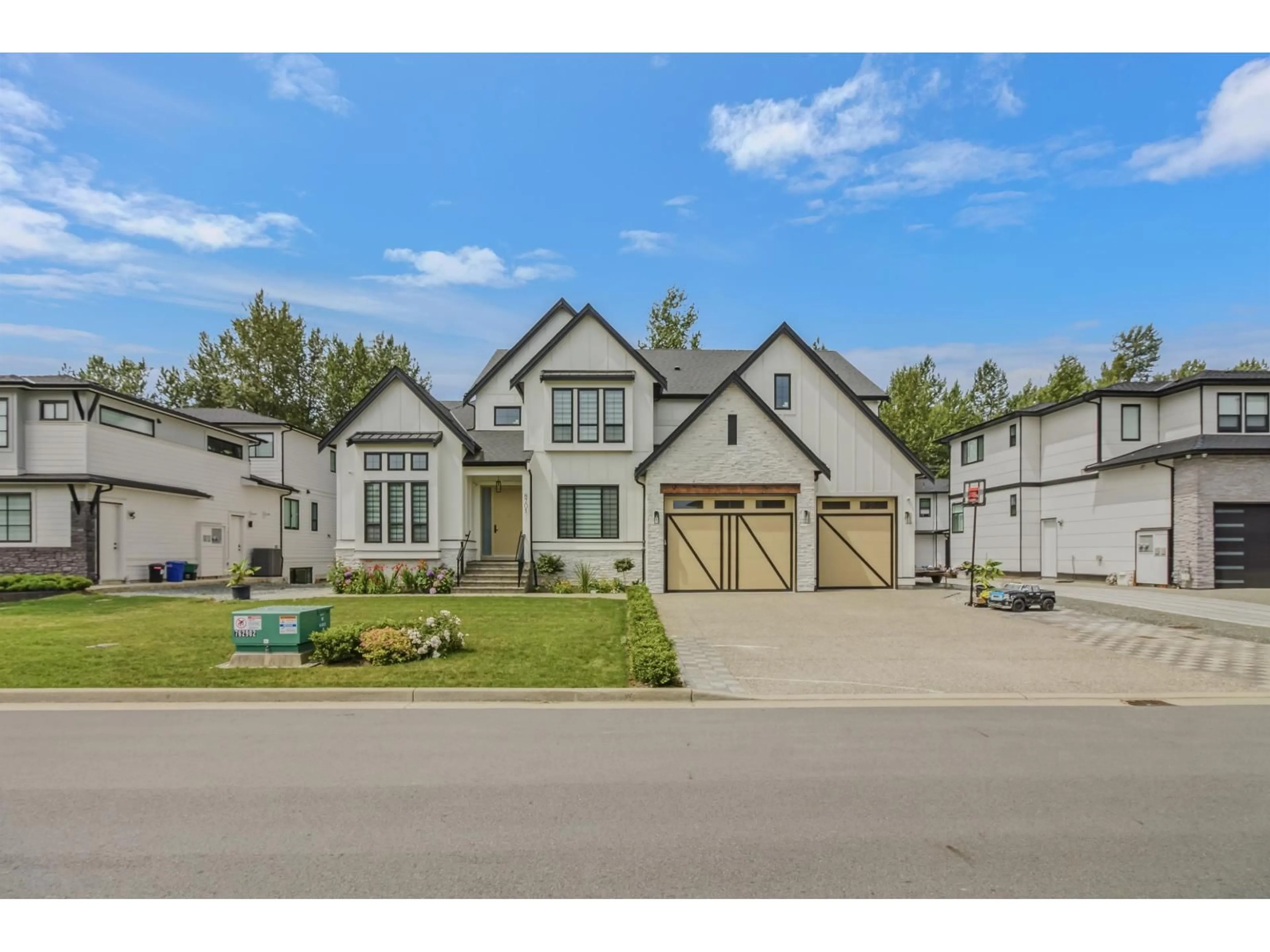 Unknown for 8701 CLEVEN DRIVE, Mission British Columbia V2V6Y6