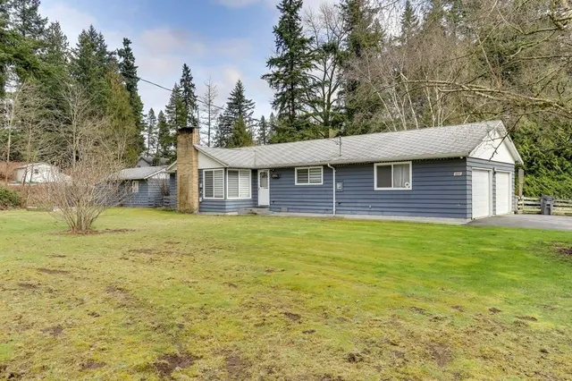 8964 184 STREET, Surrey 2