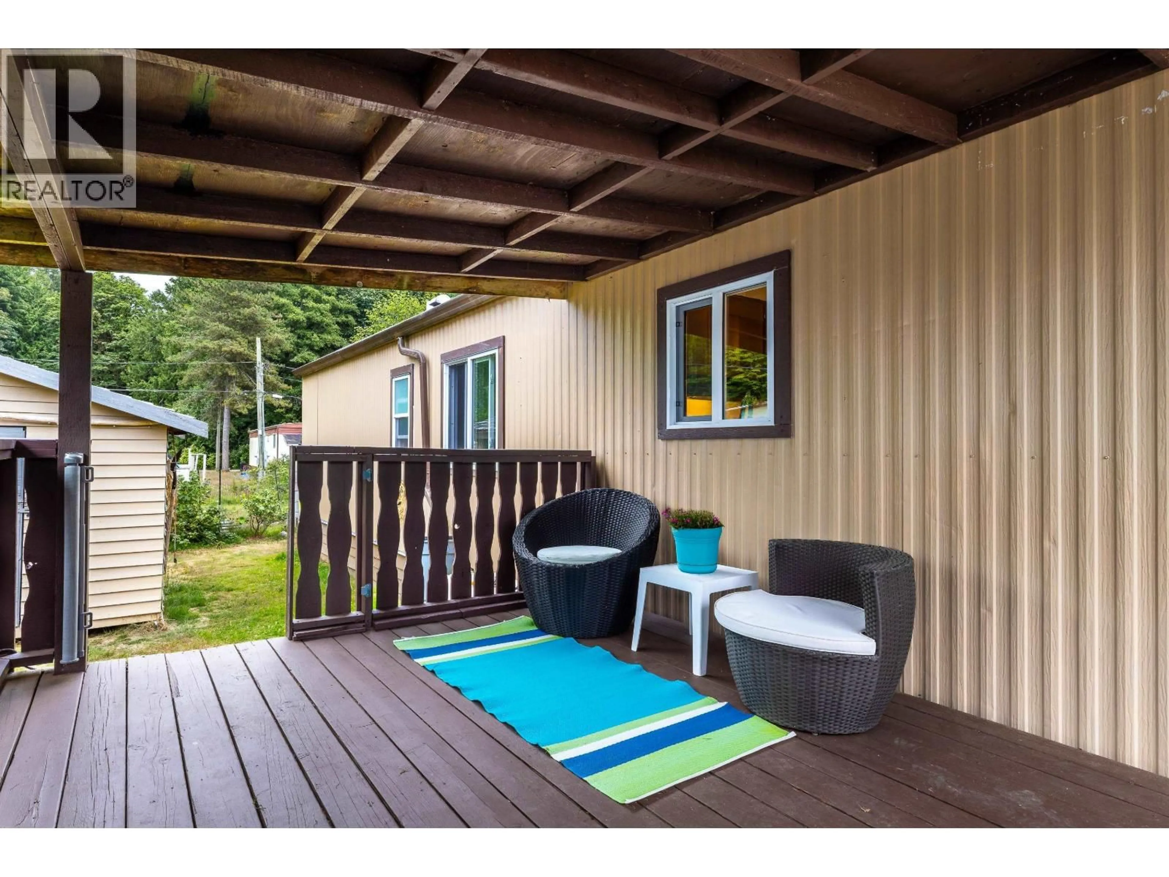 Patio, street for 53 - 1413 SUNSHINE COAST HIGHWAY, Gibsons British Columbia V0N1V5