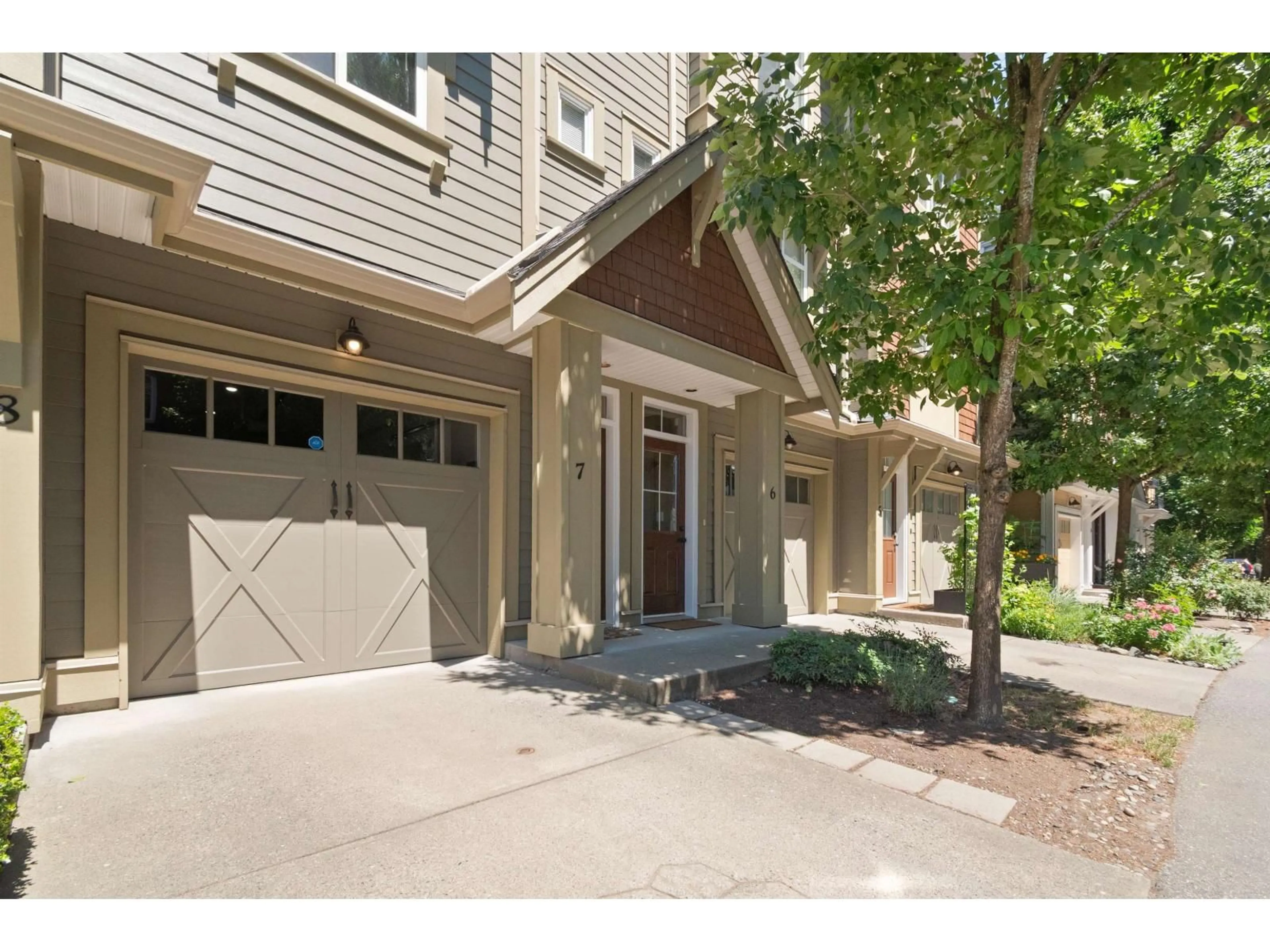 Indoor entryway for 7 - 5805 SAPPERS WAY, Chilliwack British Columbia V2R0L7
