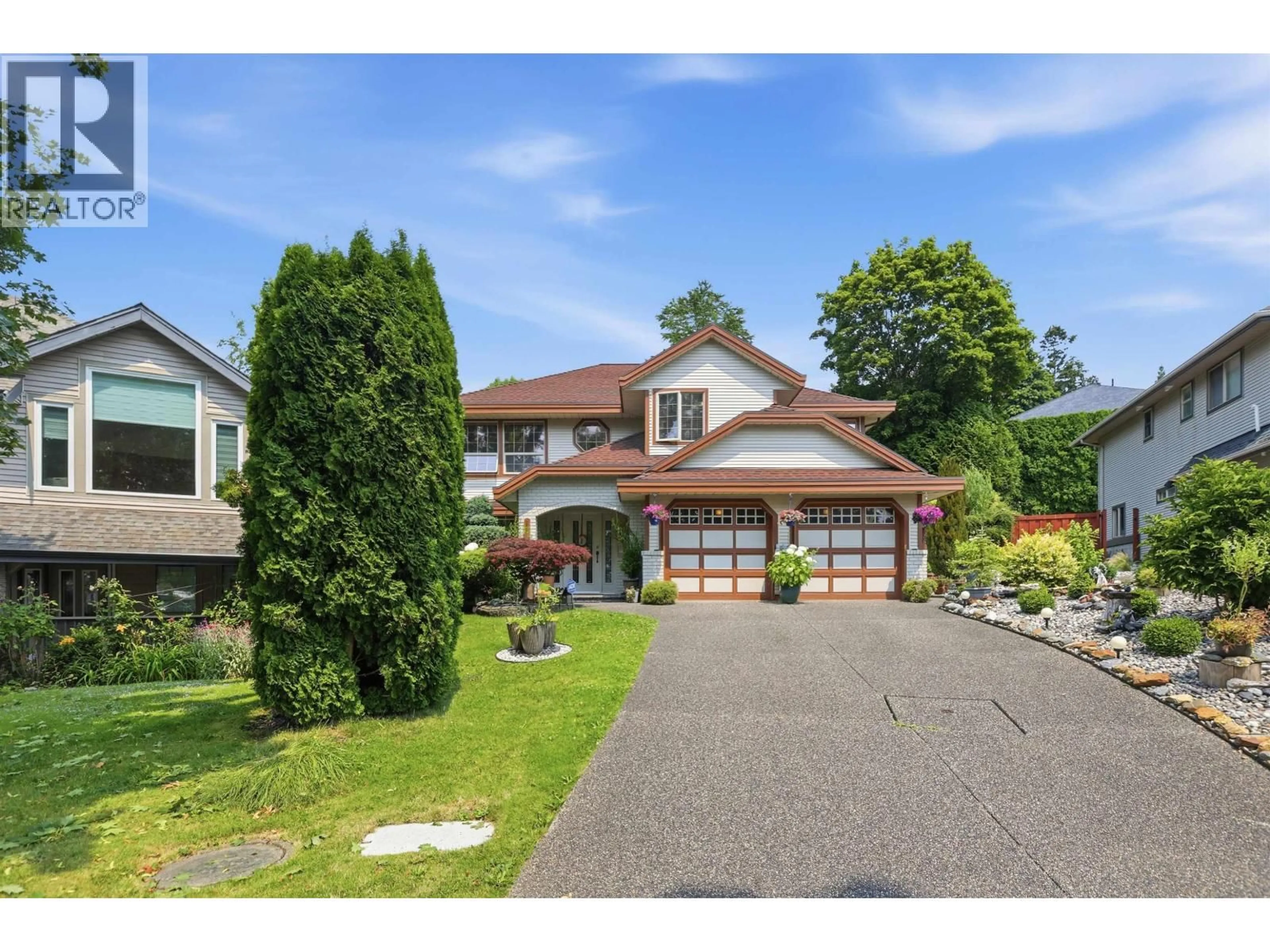 A pic from outside/outdoor area/front of a property/back of a property/a pic from drone, street for 23711 106 AVENUE, Maple Ridge British Columbia V2W1B4