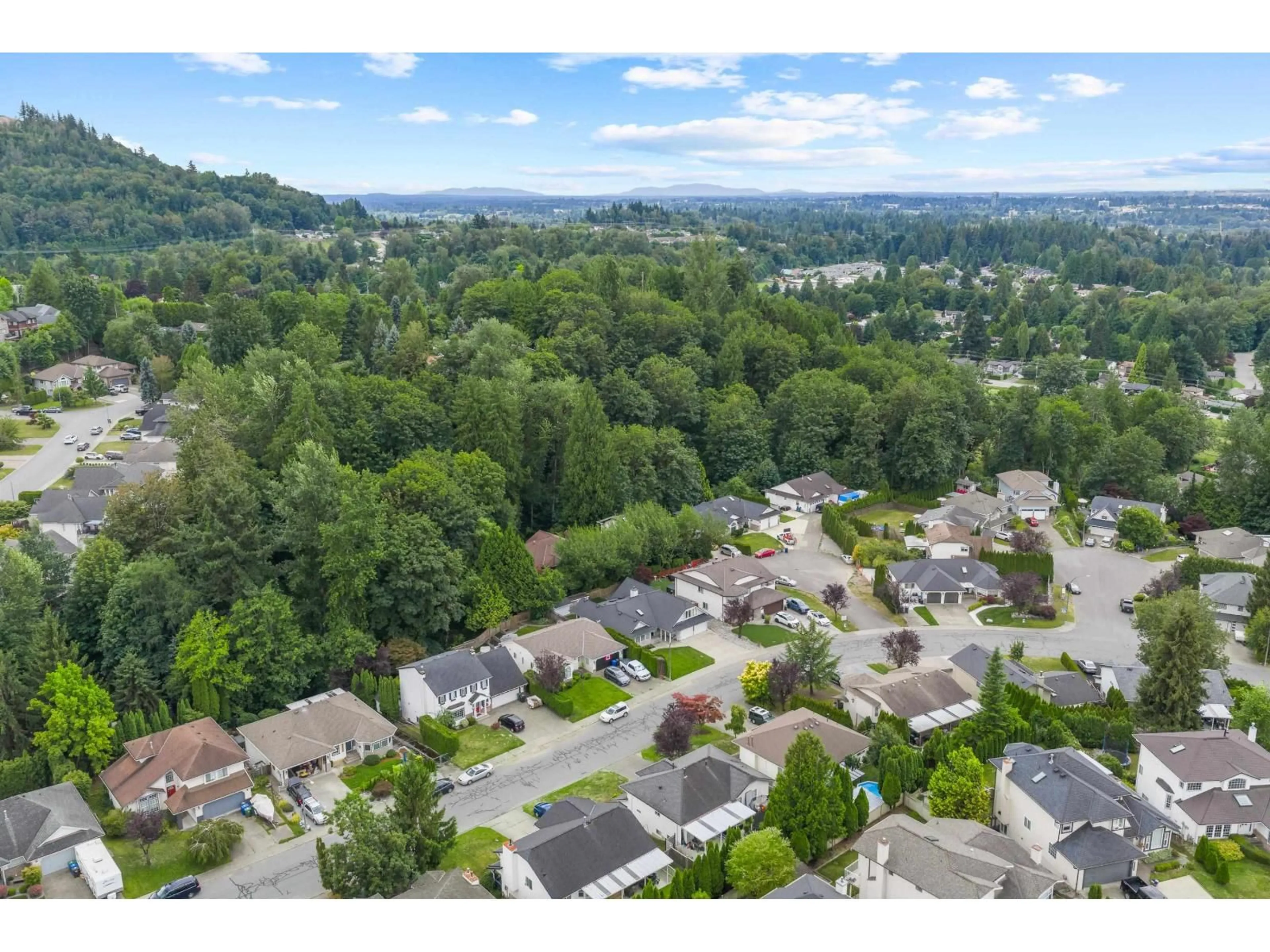 A pic from outside/outdoor area/front of a property/back of a property/a pic from drone, mountain view for 35402 SANDY HILL ROAD, Abbotsford British Columbia V3G1J2